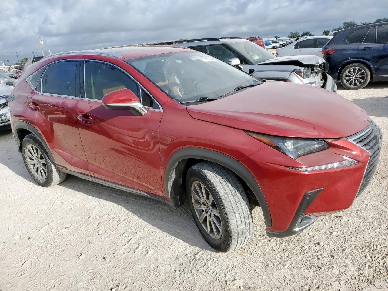 2021 Lexus Nx 300 Base - Фото 4