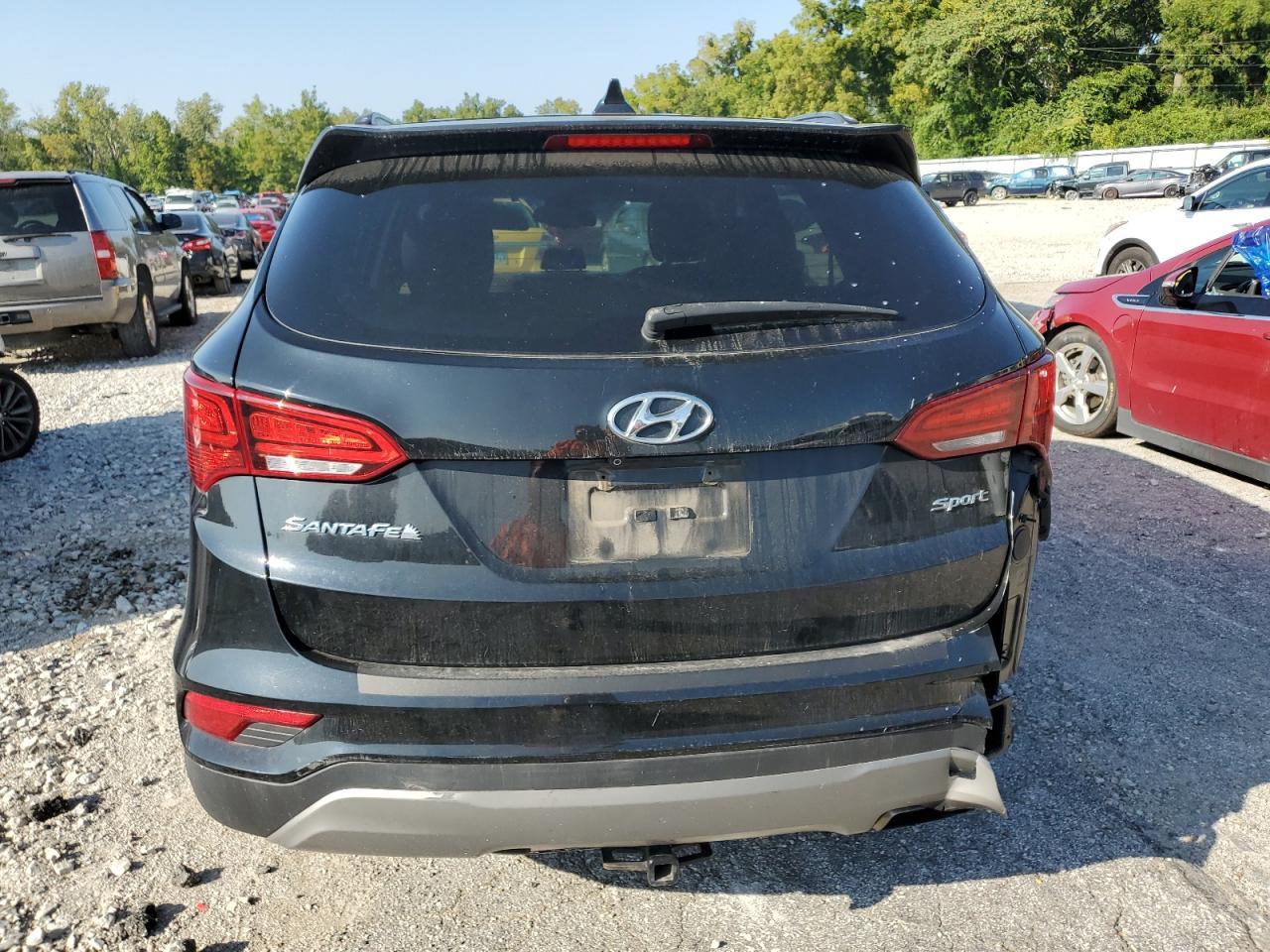 2017 Hyundai Santa Fe Sport - Image 6