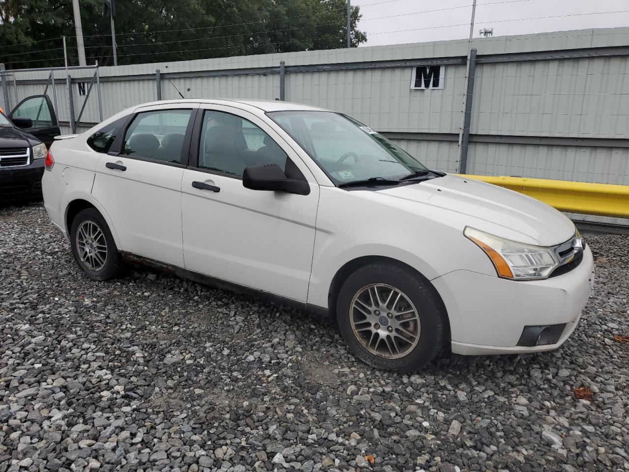 2011 Ford Focus Se - Фото 4