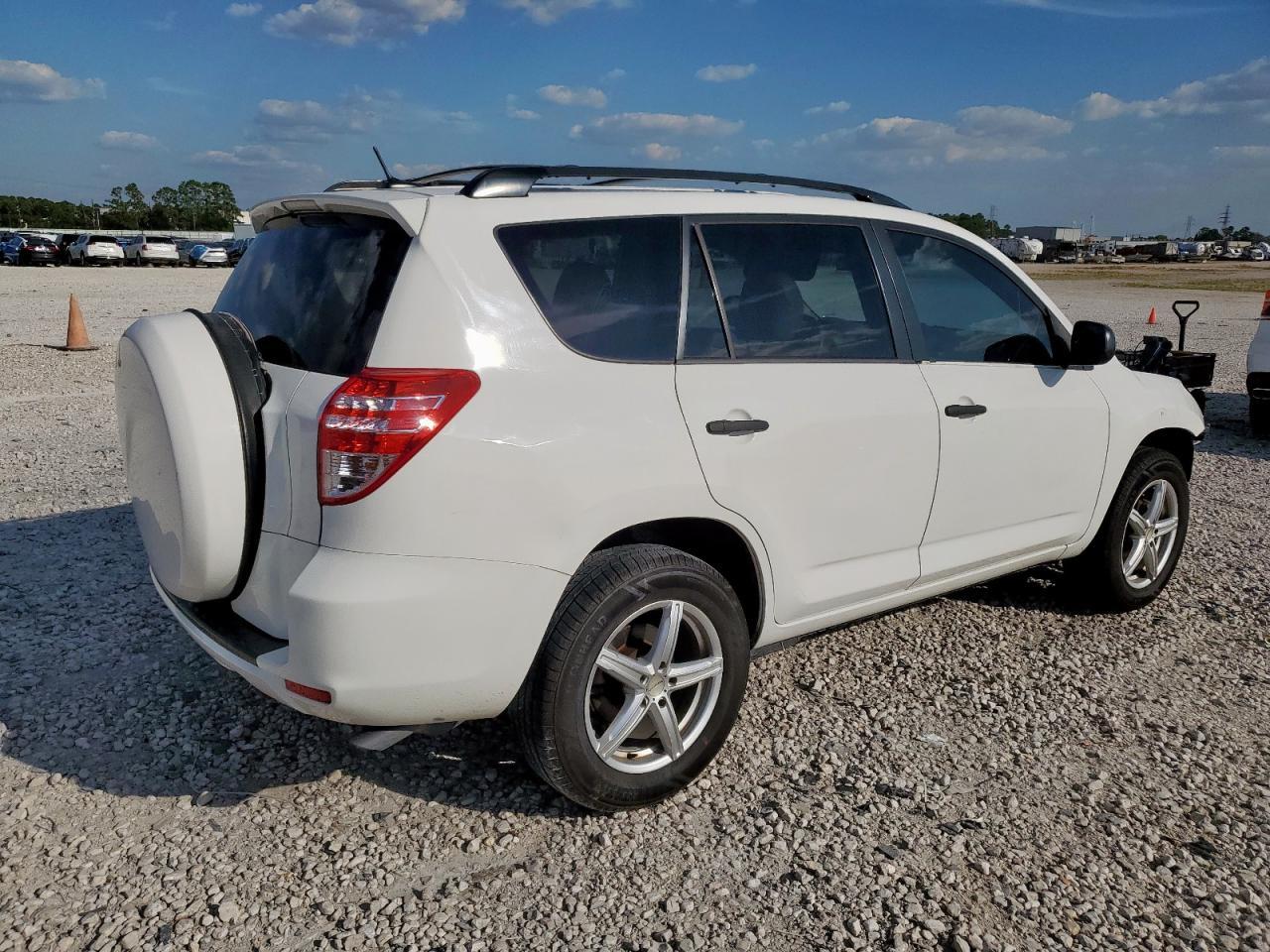 2012 Toyota Rav4 - Фото 3