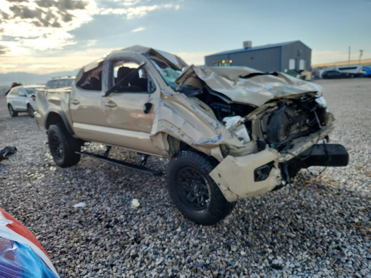 2017 Toyota Tacoma Double Cab - Фото 4