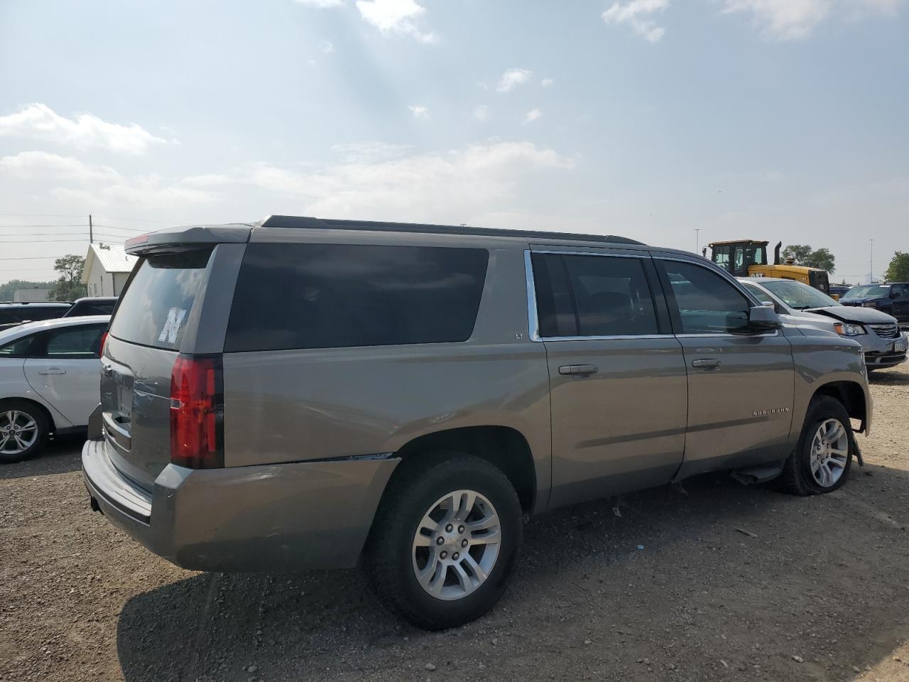 2019 Chevrolet Suburban K1500 Lt - Image 3