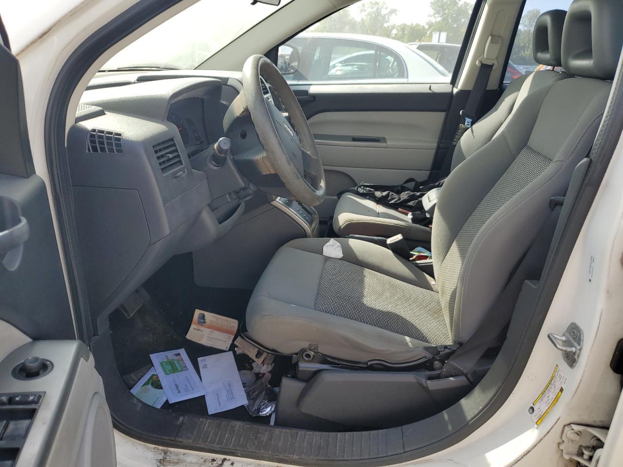 2007 Jeep Compass - Image 7