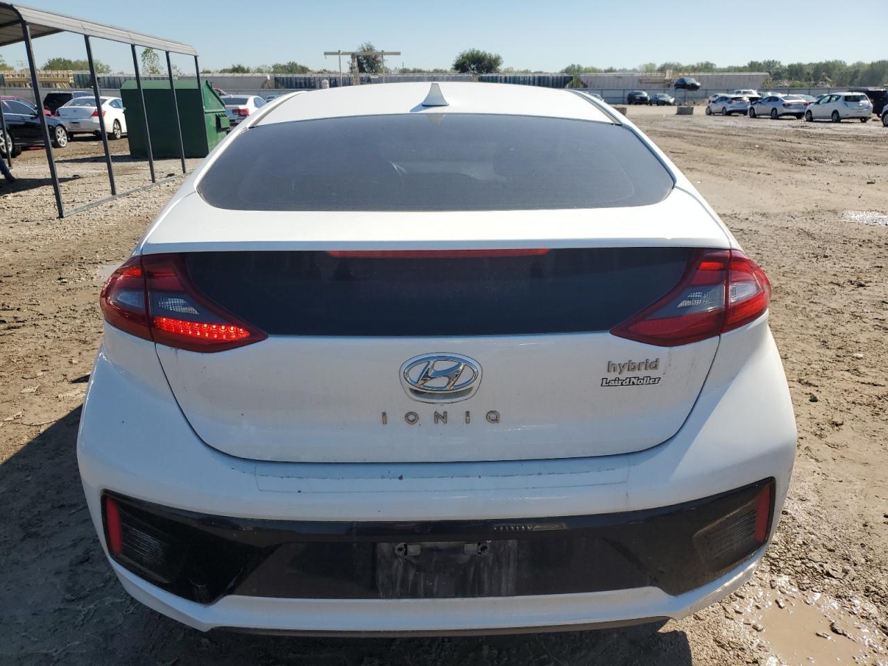 2017 Hyundai Ioniq Sel - Фото 6