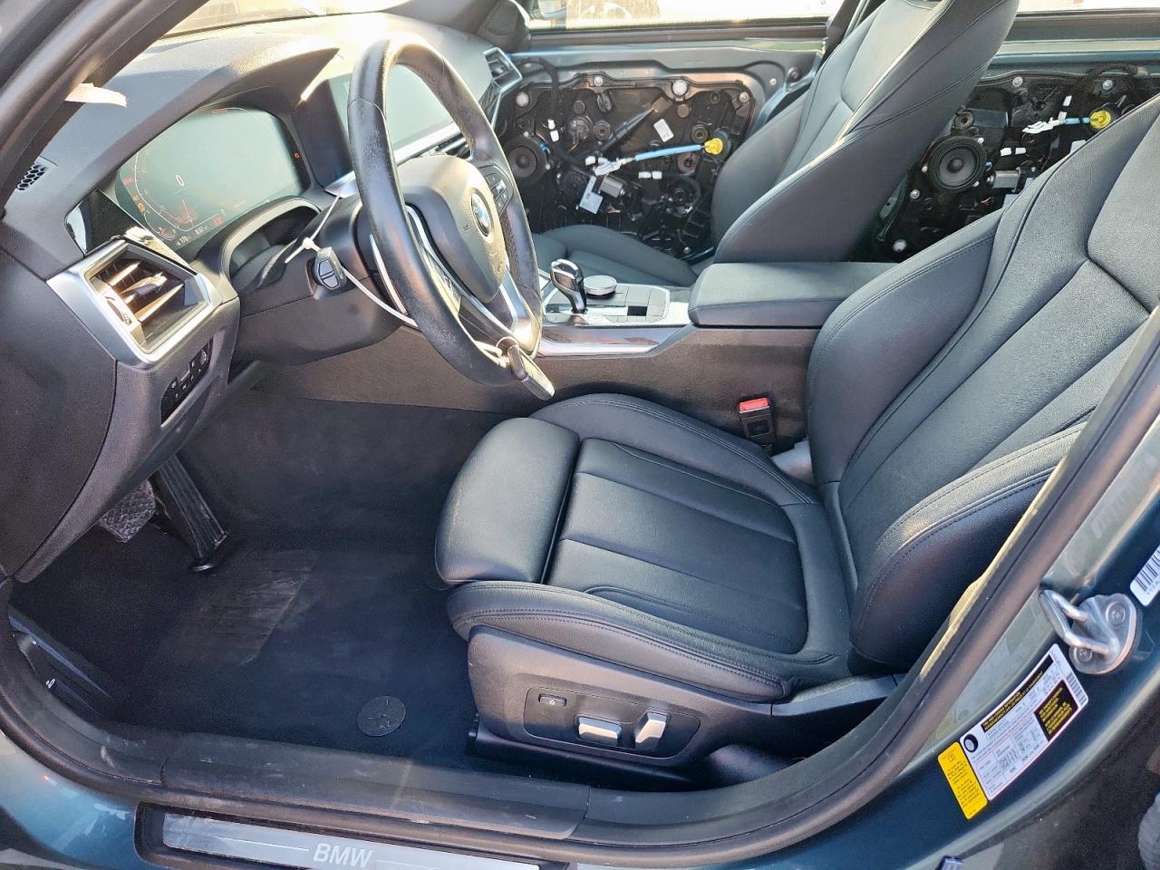 2021 BMW 330I - Фото 7