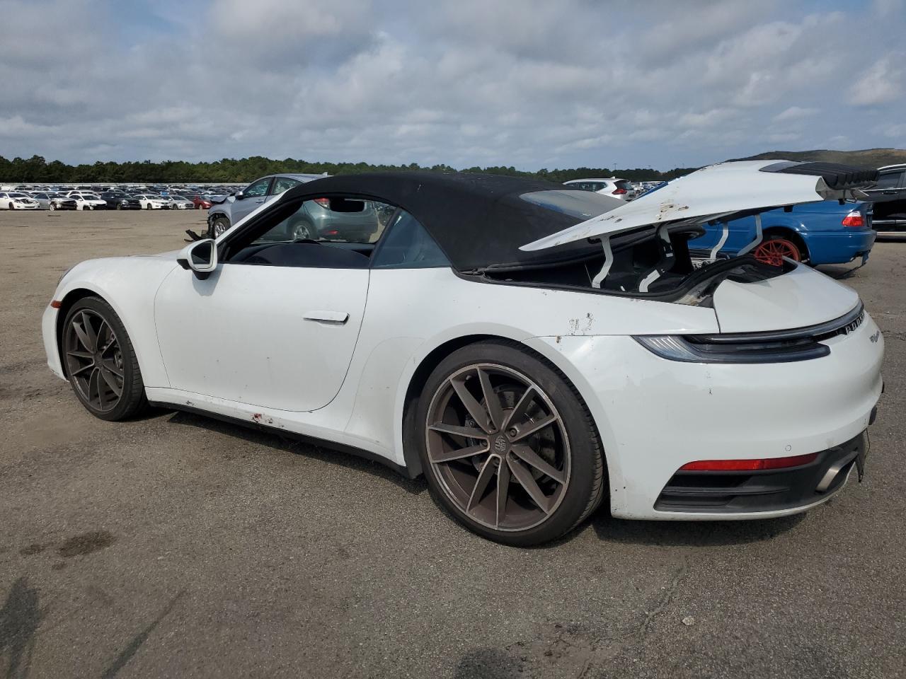 2022 Porsche 911 Carrera - Image 2
