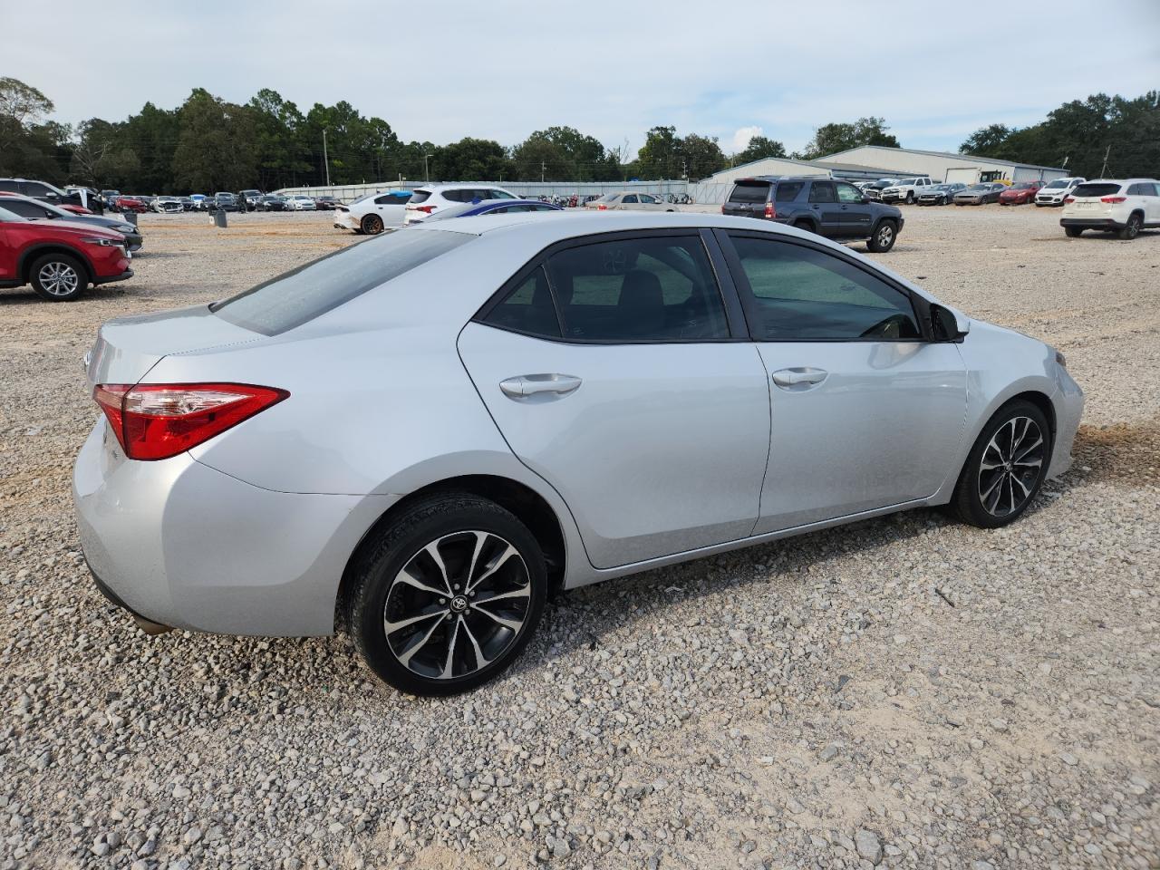 2019 Toyota Corolla L - Image 3