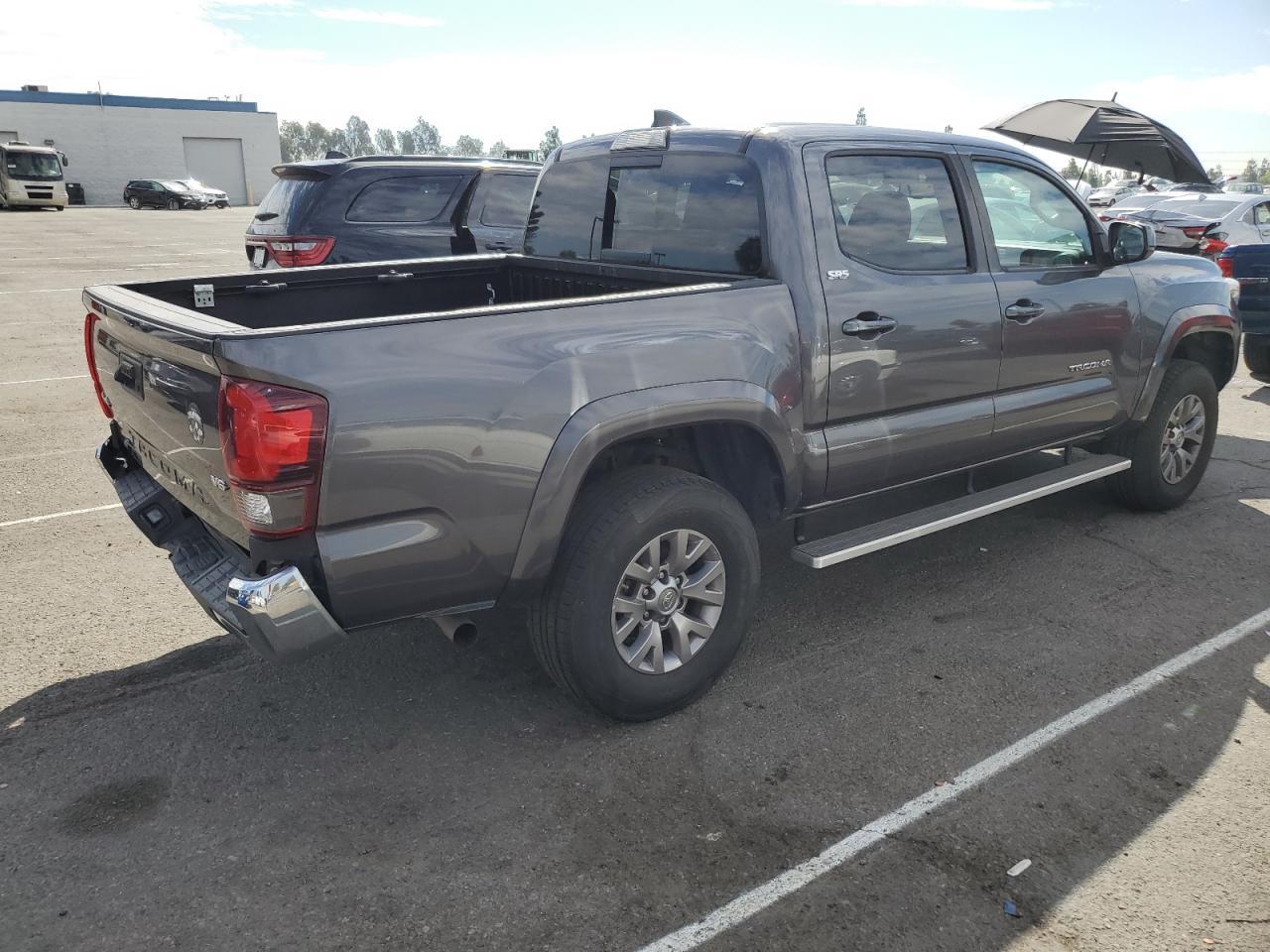 2019 Toyota Tacoma Double Cab - Фото 3