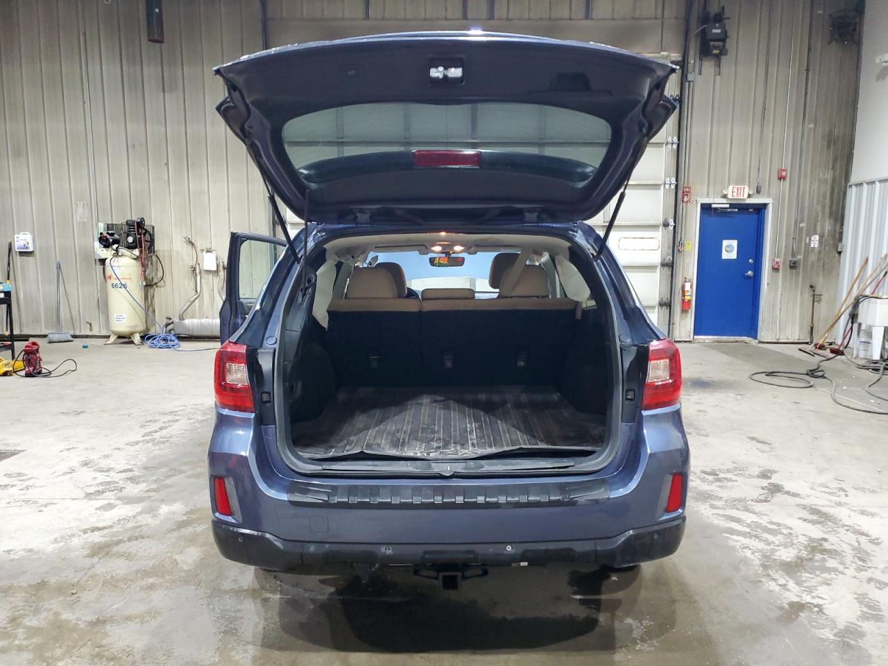 2017 Subaru Outback 2.5I Limited - Фото 6