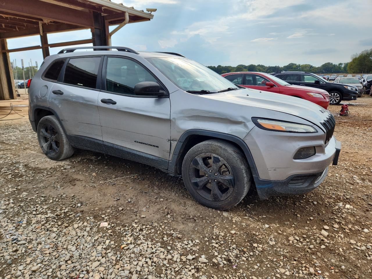 2016 Jeep Cherokee Sport - Фото 4