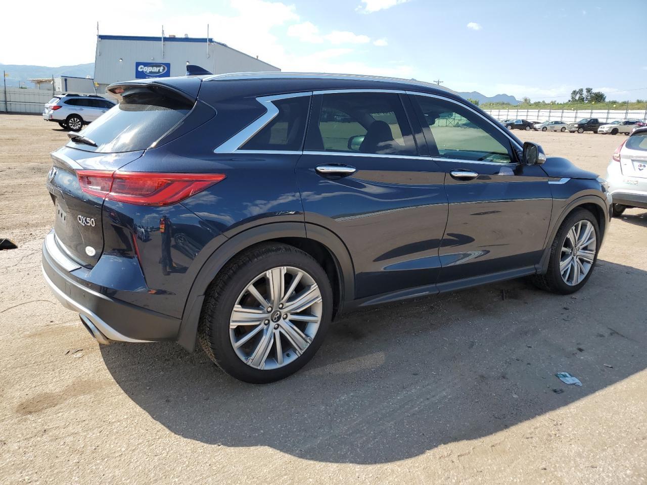 2021 Infiniti Qx50 Essential - Image 3