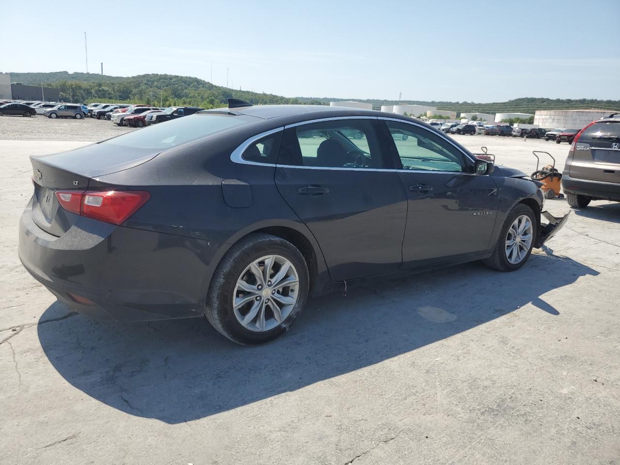 2023 Chevrolet Malibu Lt - Image 3