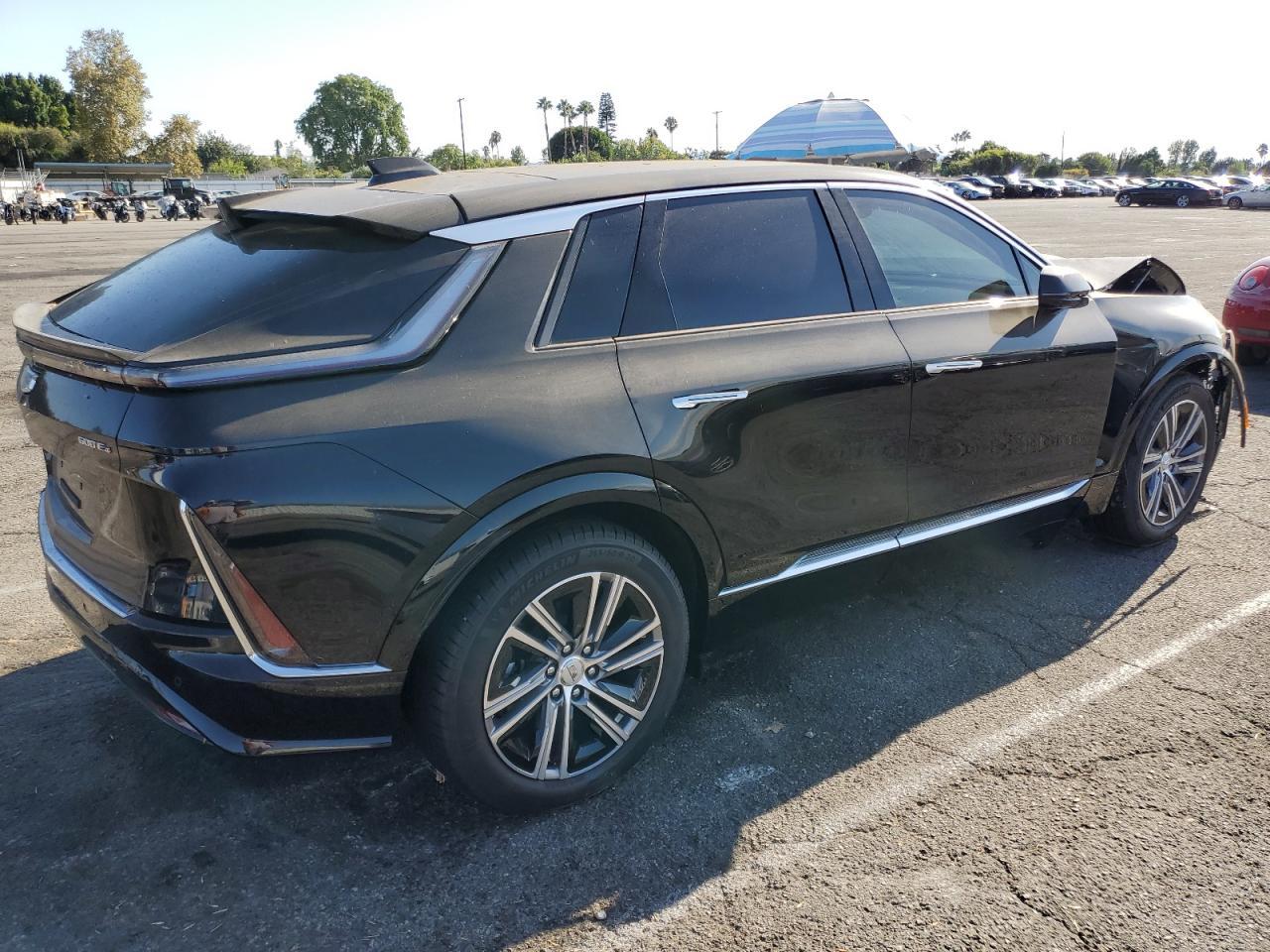 2025 Cadillac Lyriq Luxury - Фото 3