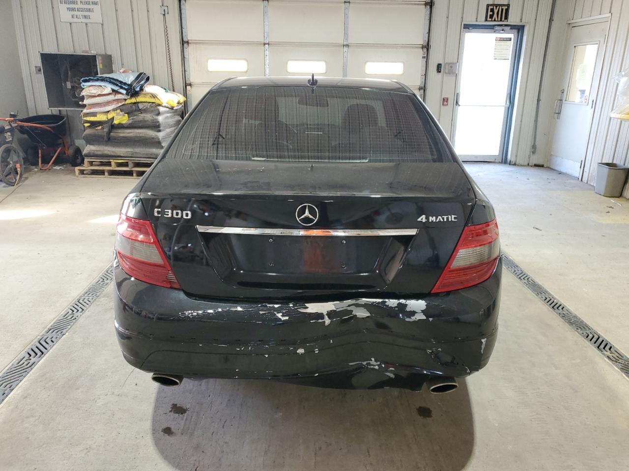 2011 Mercedes-Benz C 300 4Matic - Image 6