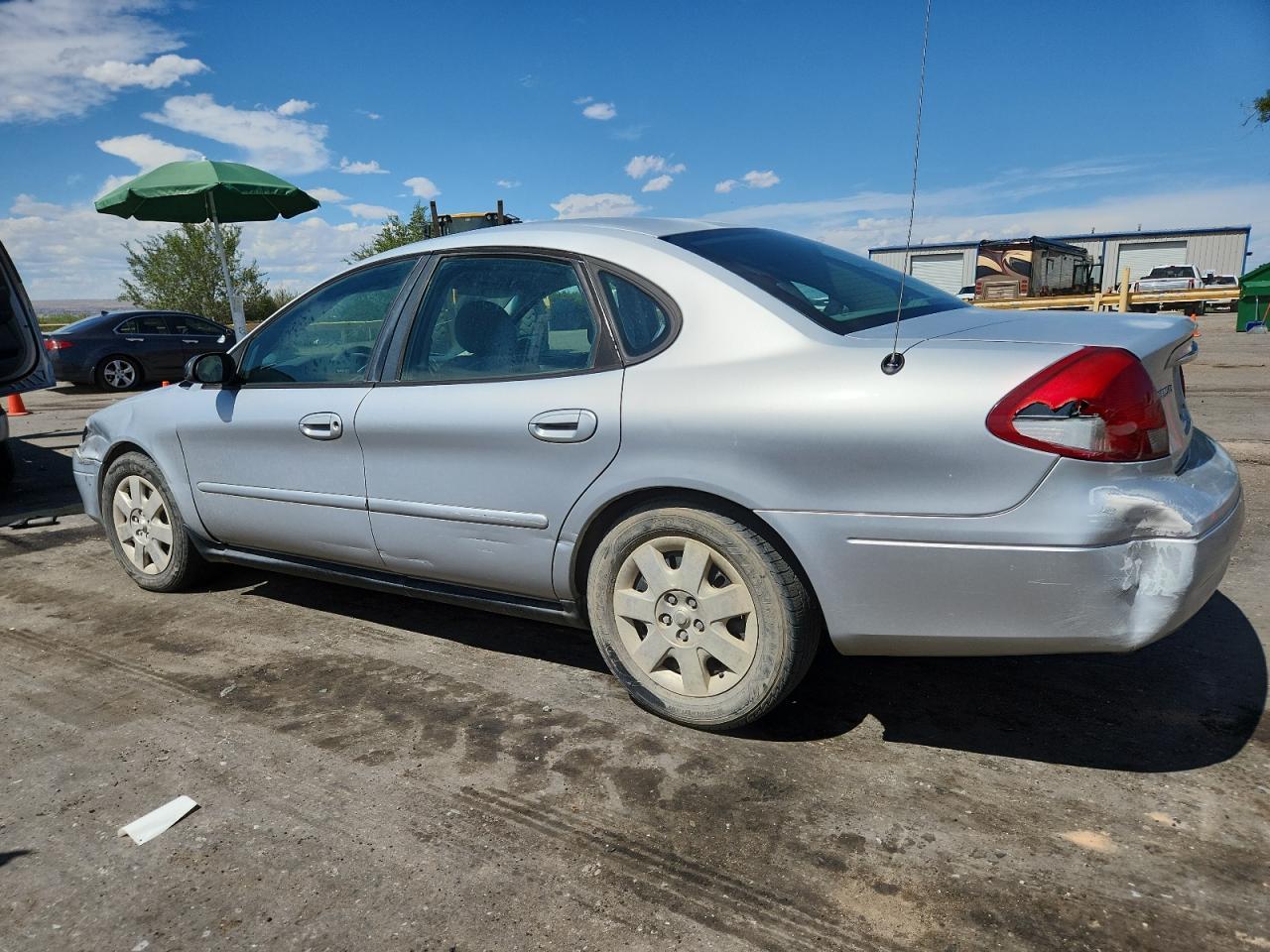 2002 Ford Taraus - Фото 2