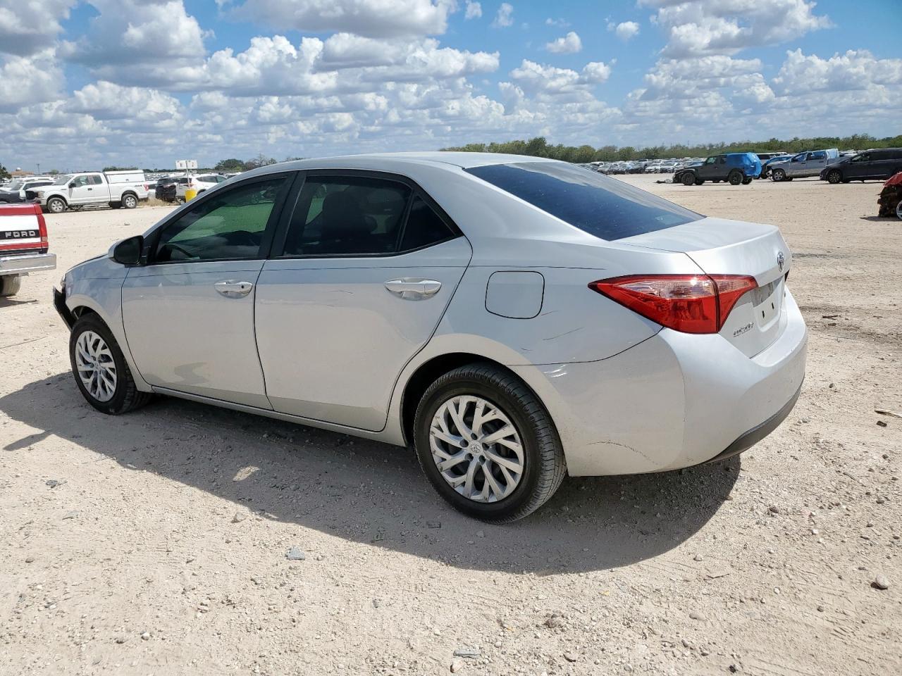 2019 Toyota Corolla L - Image 2
