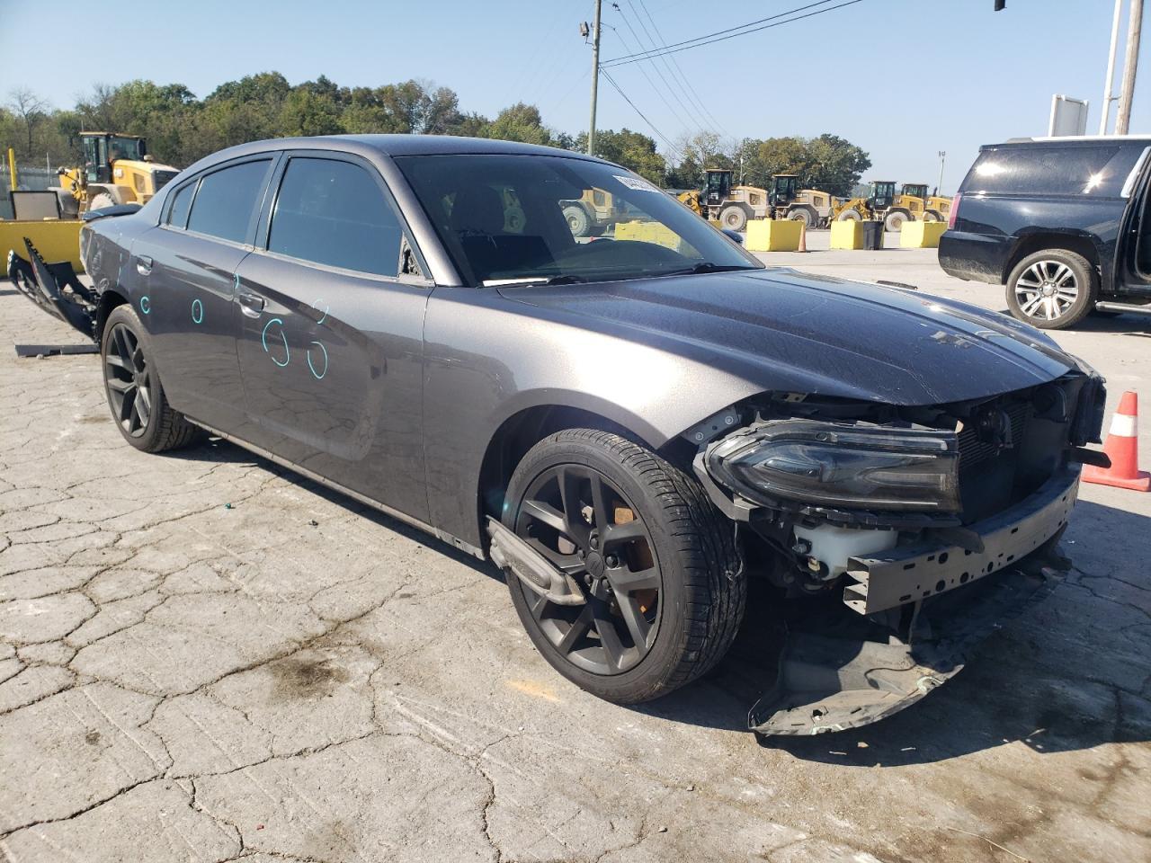 2019 Dodge Charger Sxt - Image 4