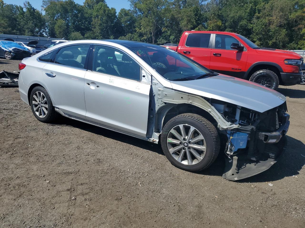 2016 Hyundai Sonata Sport - Image 4