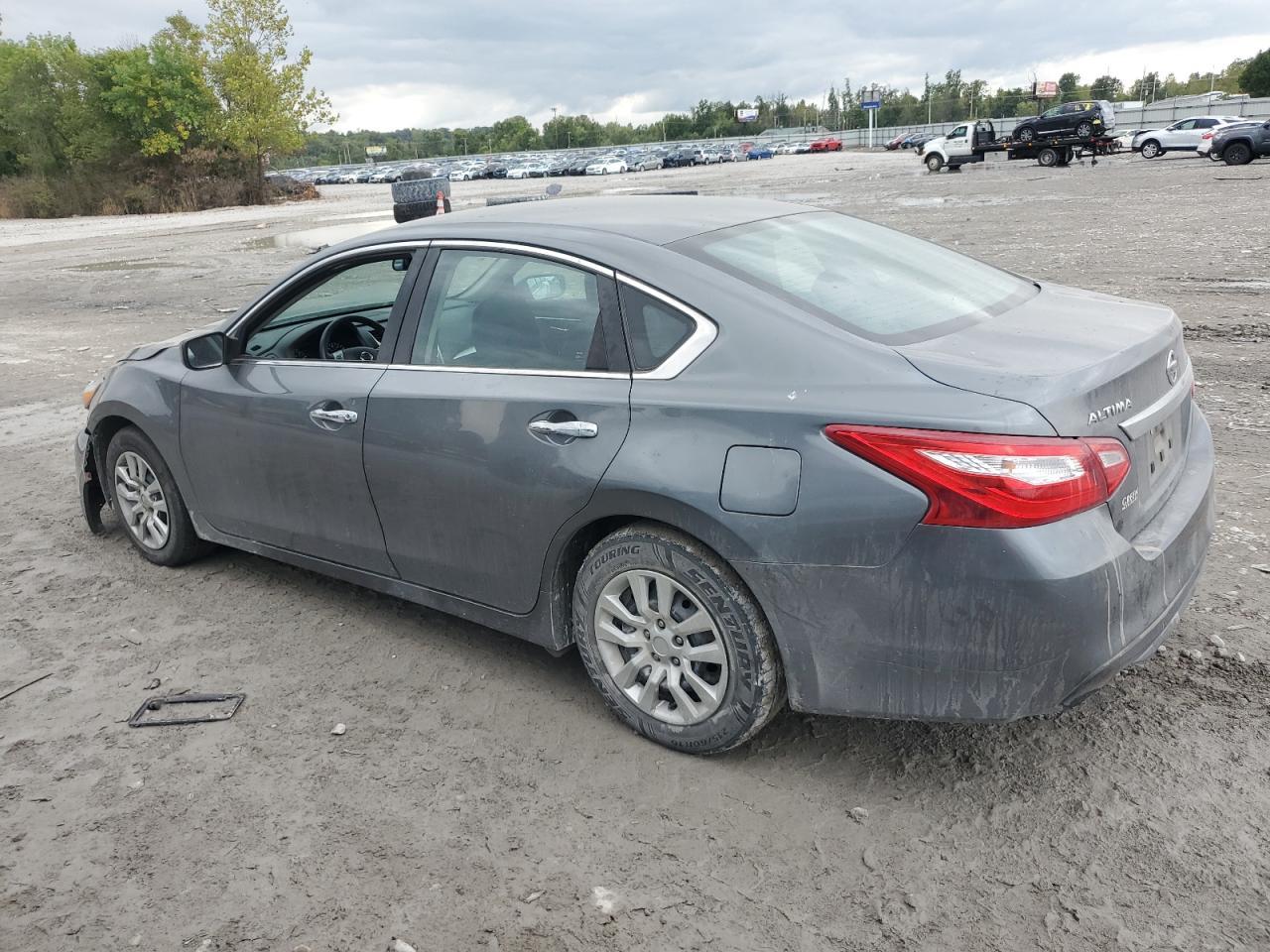 2016 Nissan Altima 2.5 - Image 2