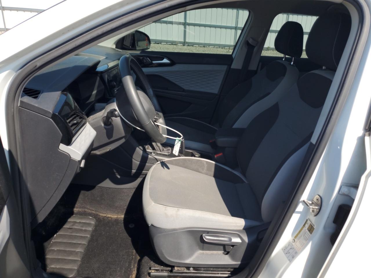 2022 Volkswagen Taos S - Image 7