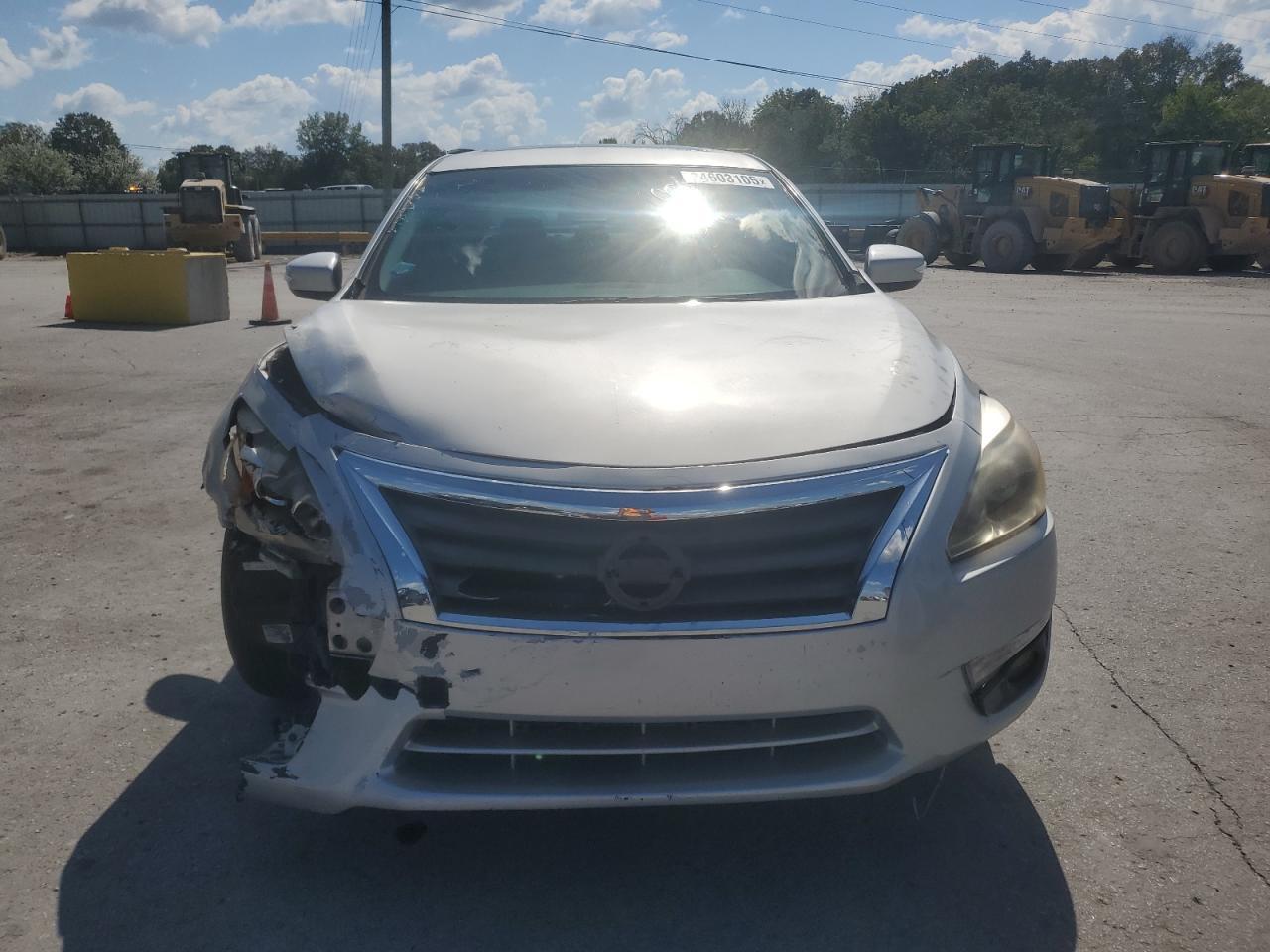2013 Nissan Altima 2.5 - Image 5