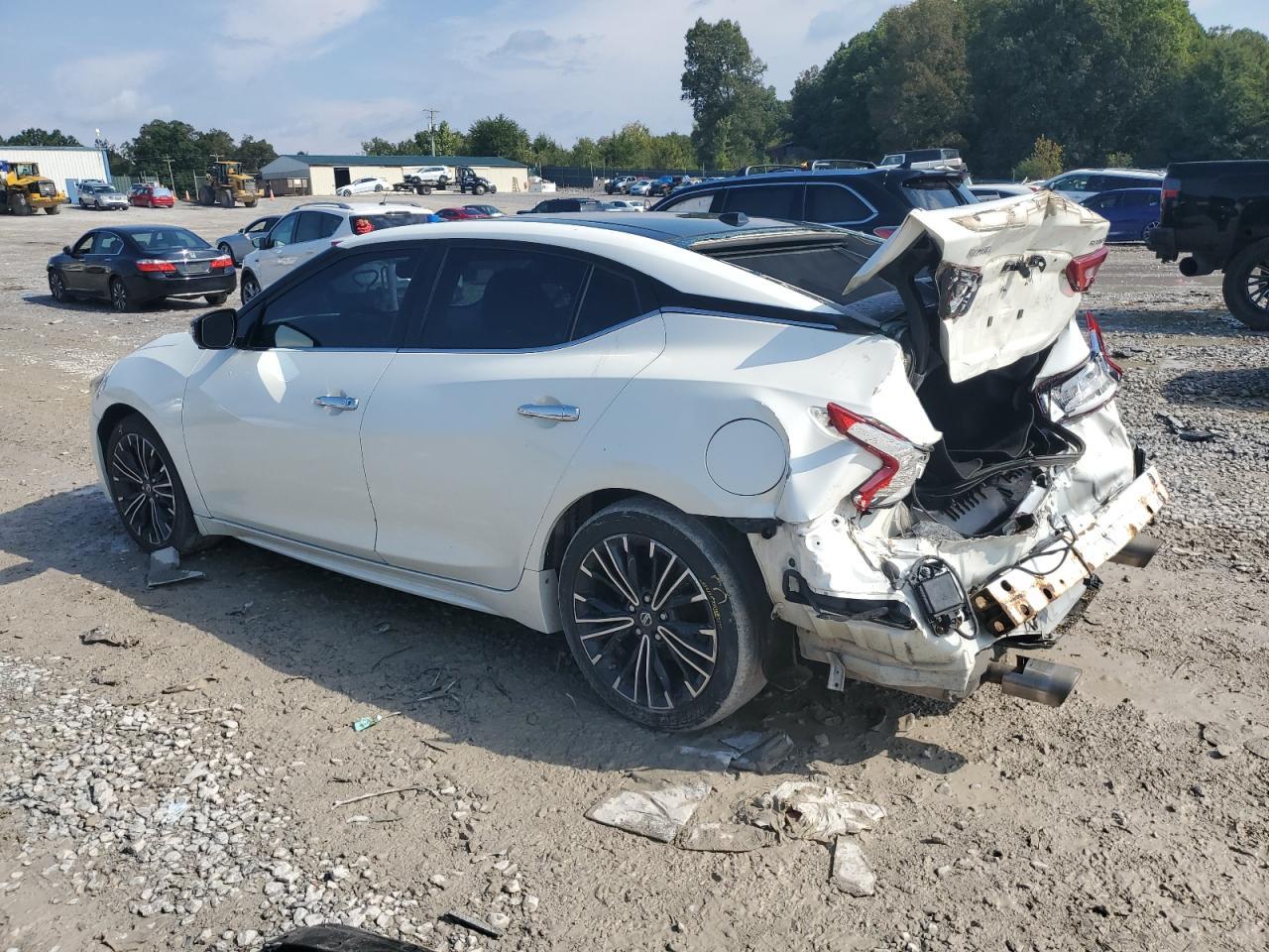 2016 Nissan Maxima 3.5S - Image 2