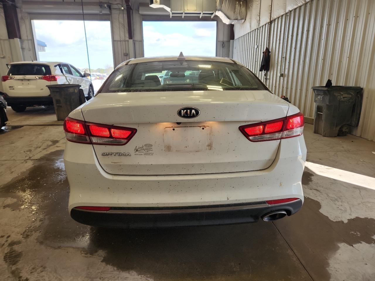 2016 Kia Optima Lx - Image 6