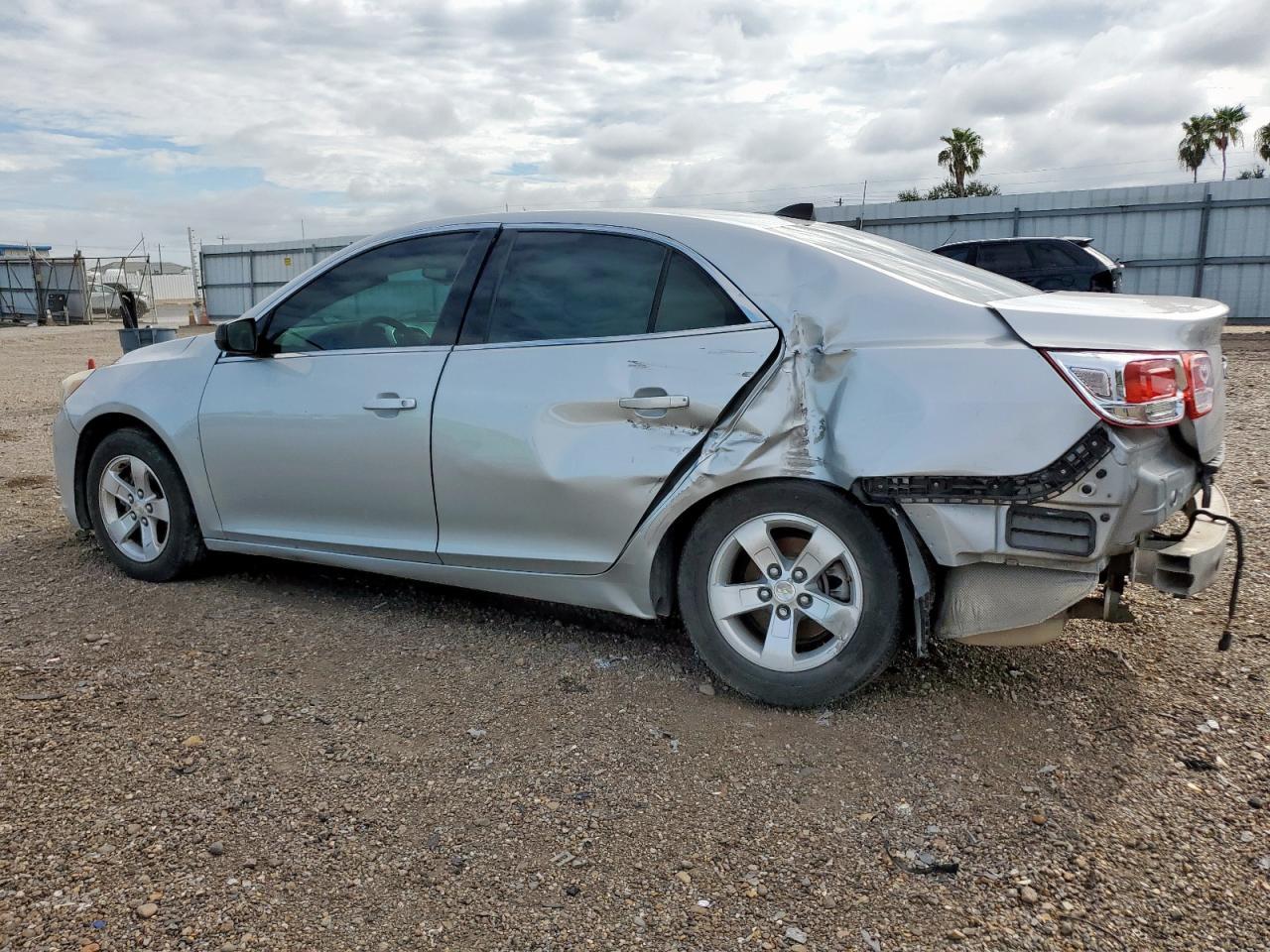 2014 Chevrolet Malibu Ls - Фото 2