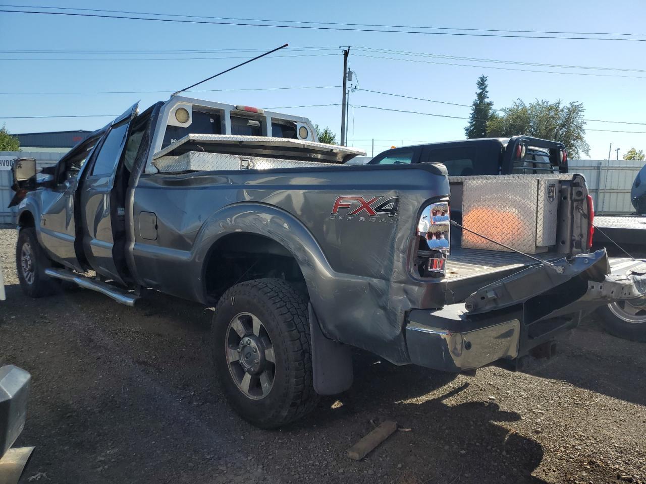 2014 Ford F350 Super Duty - Фото 2
