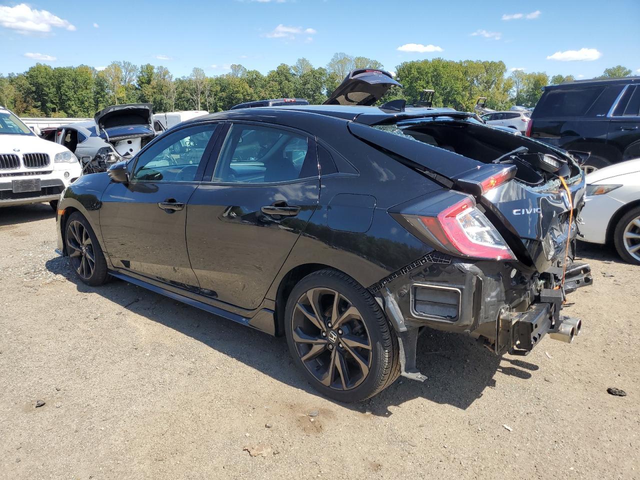 2017 Honda Civic Sport - Фото 2