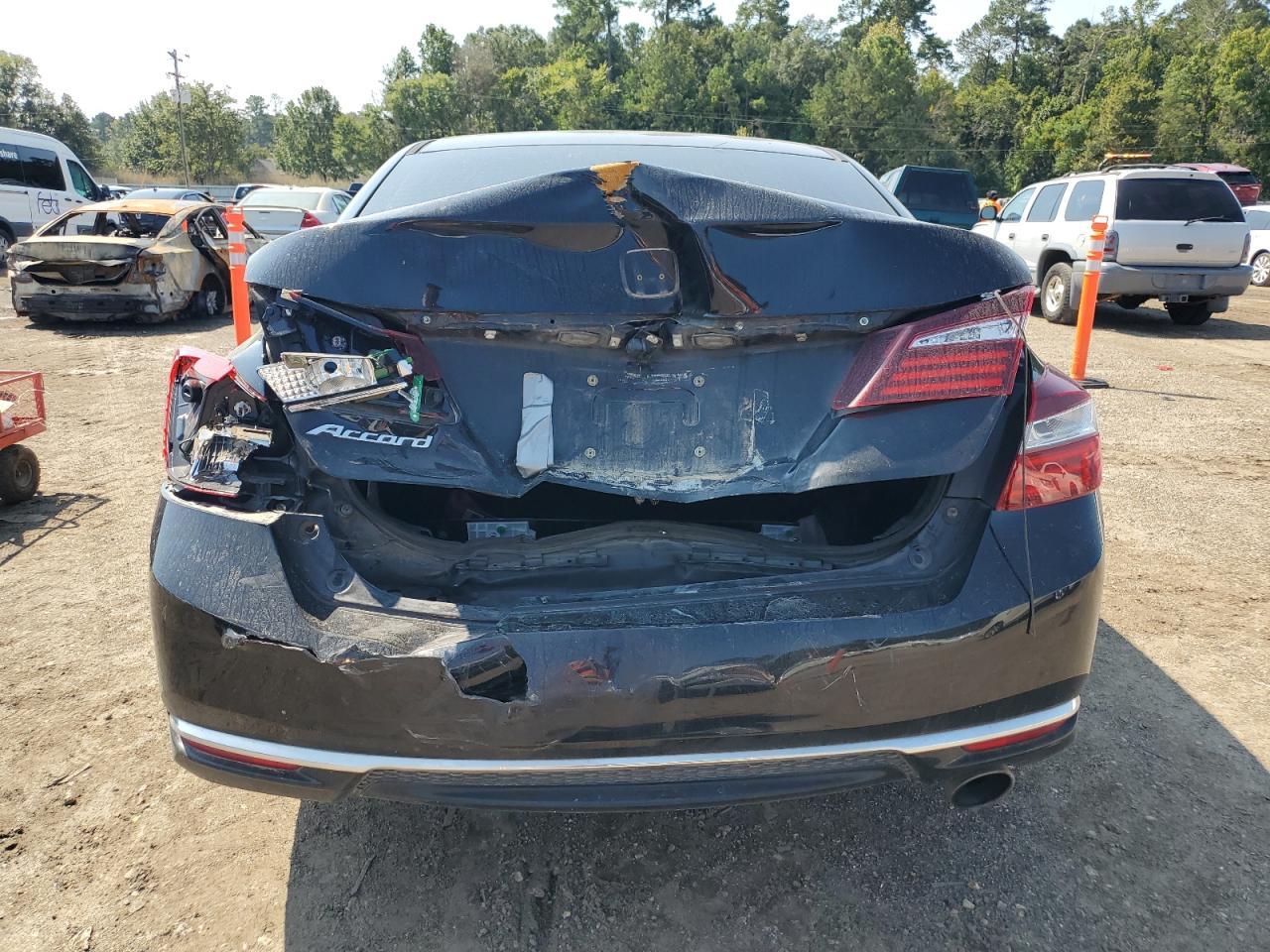 2017 Honda Accord Lx - Фото 6