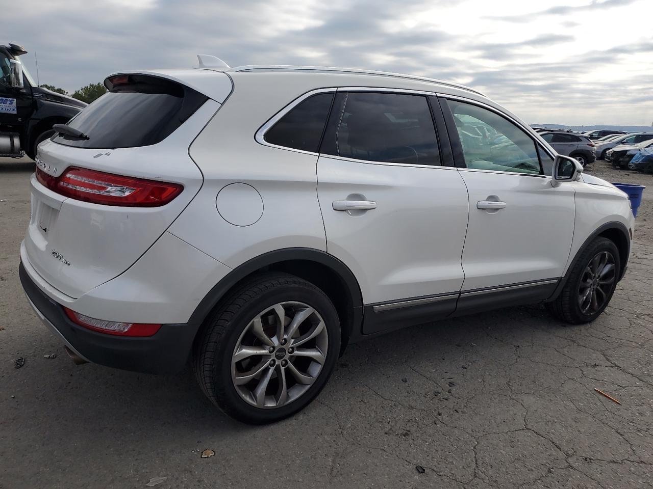 2017 Lincoln Mkc Select - Фото 3
