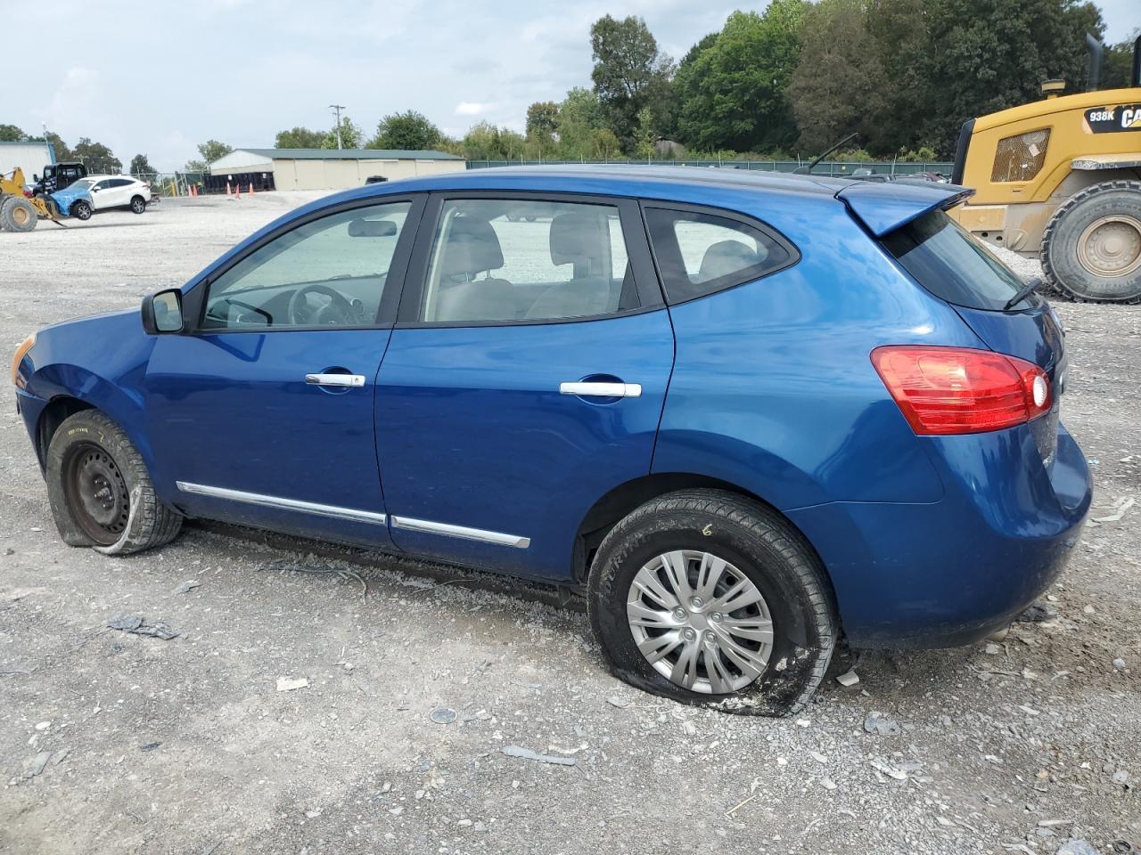 2011 Nissan Rogue S - Фото 2