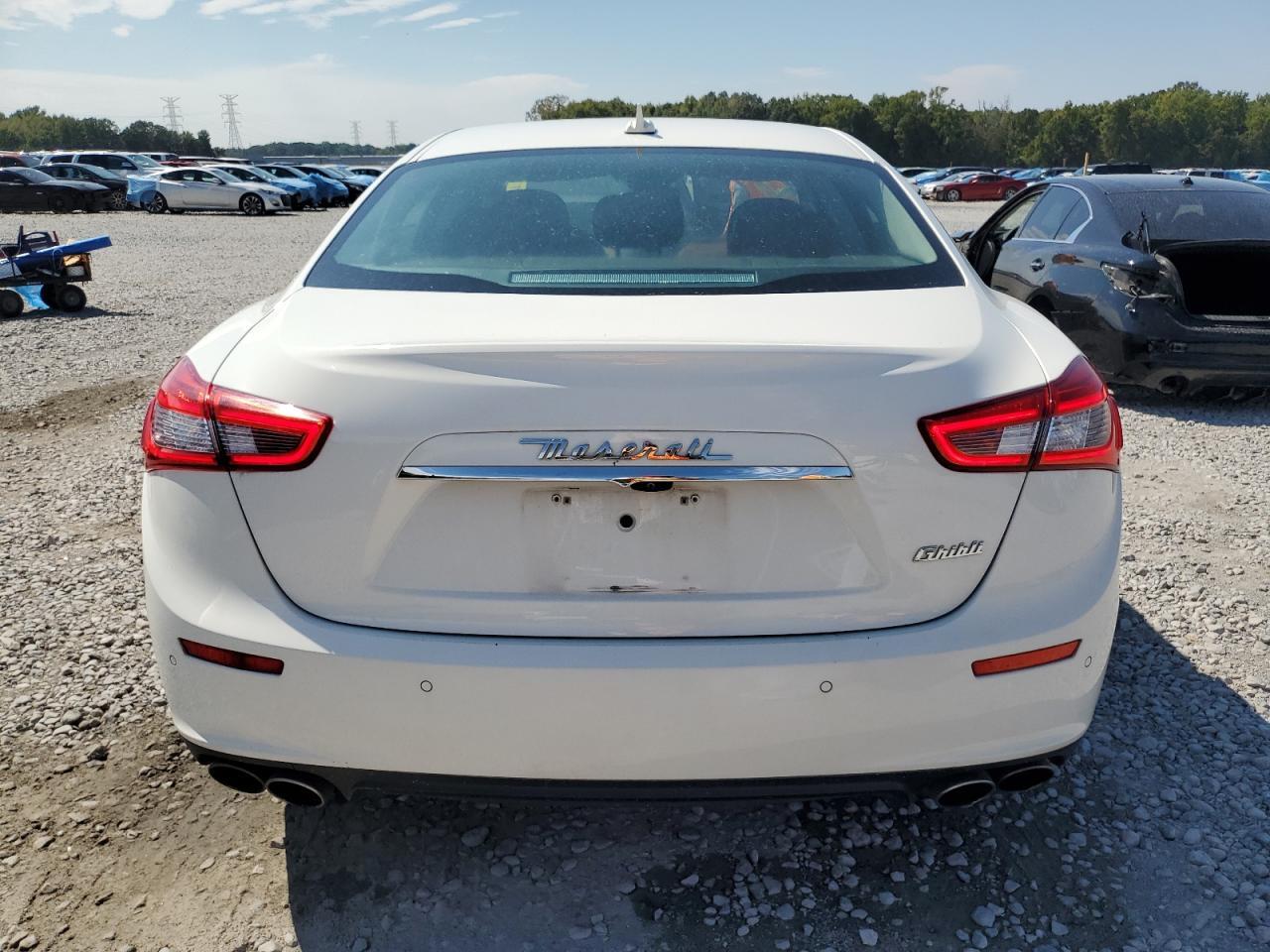 2017 Maserati Ghibli Luxury - Фото 6