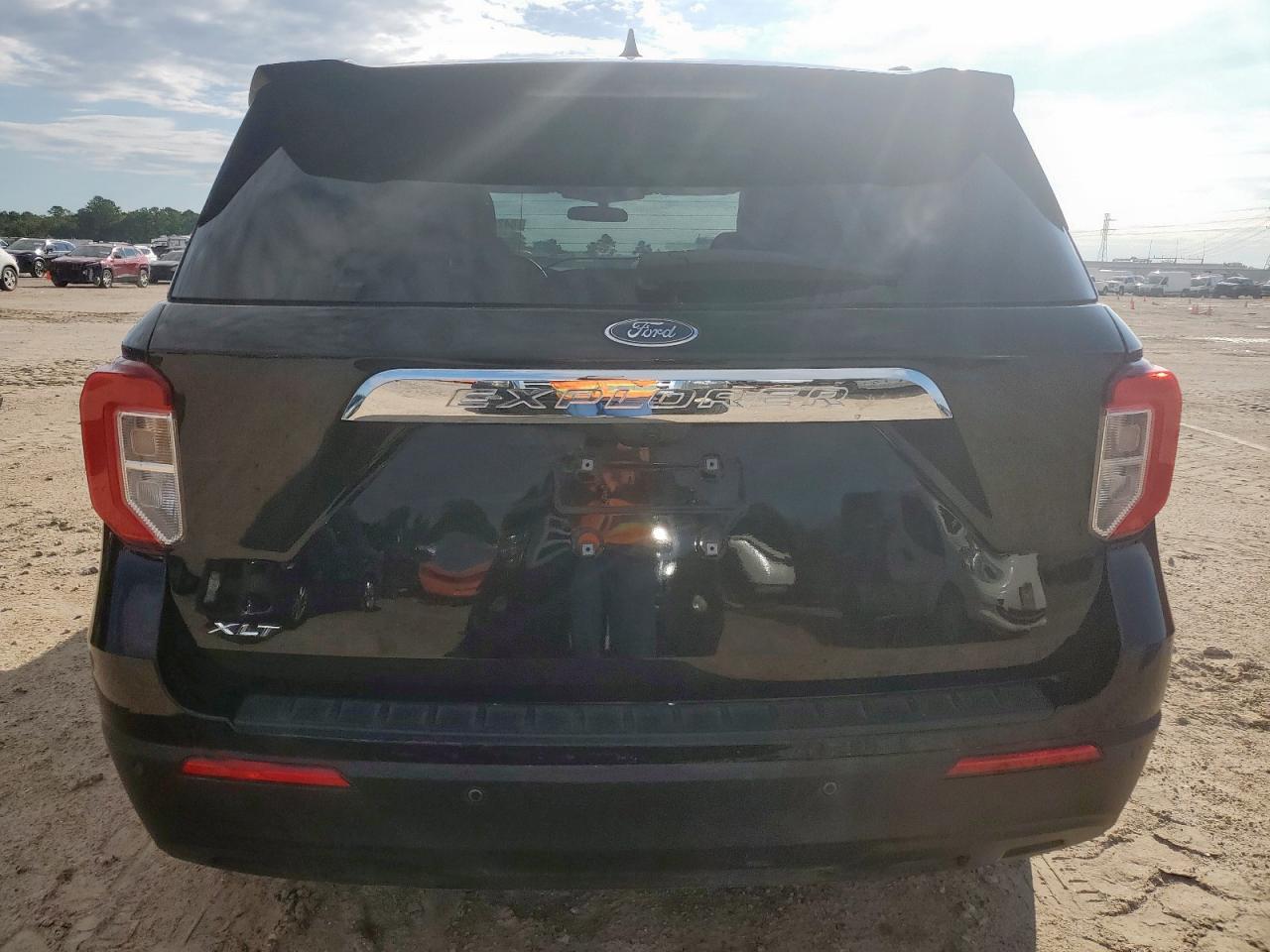 2023 Ford Explorer Xlt - Фото 6