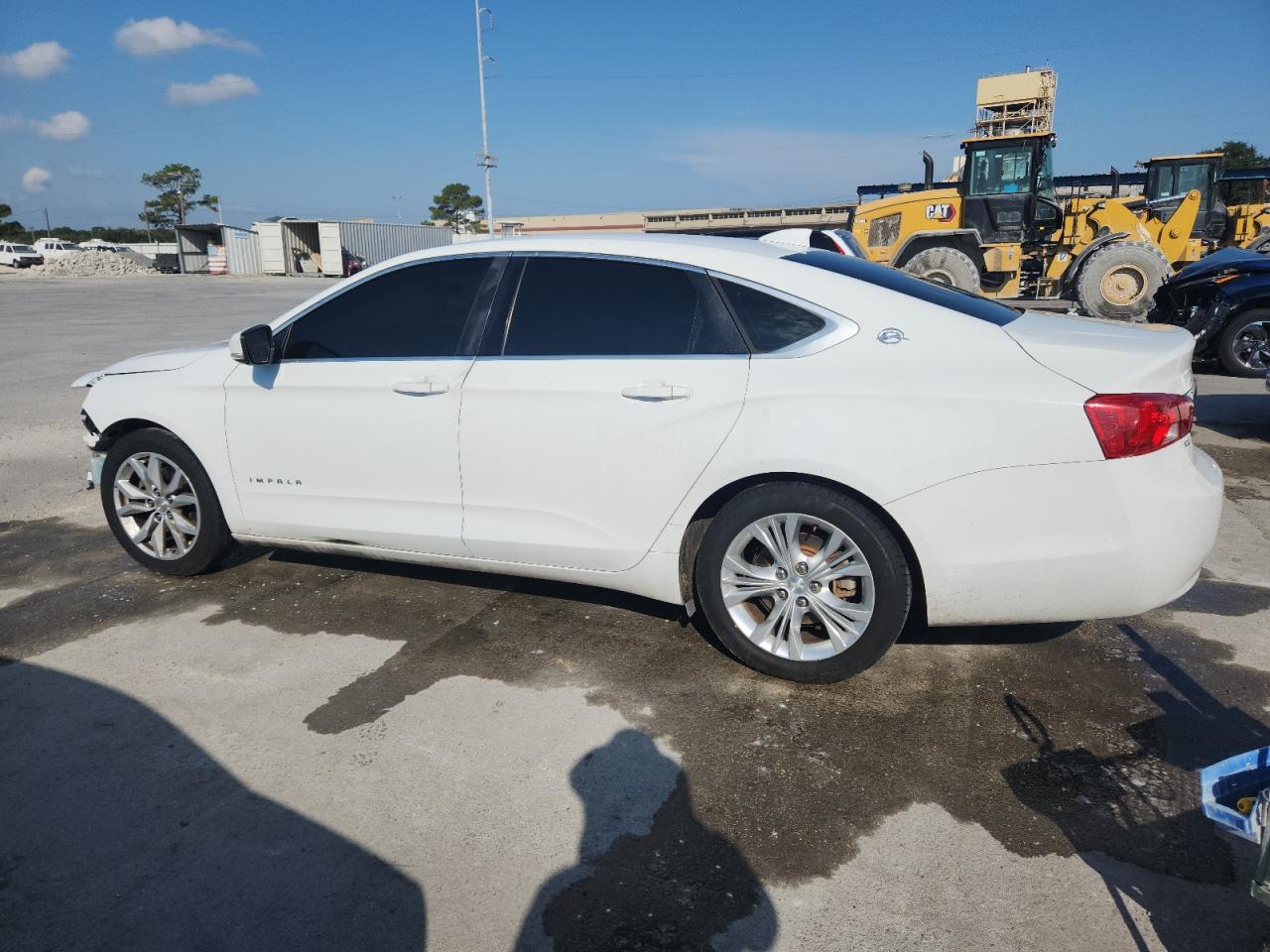 2016 Chevrolet Impala Lt - Image 2