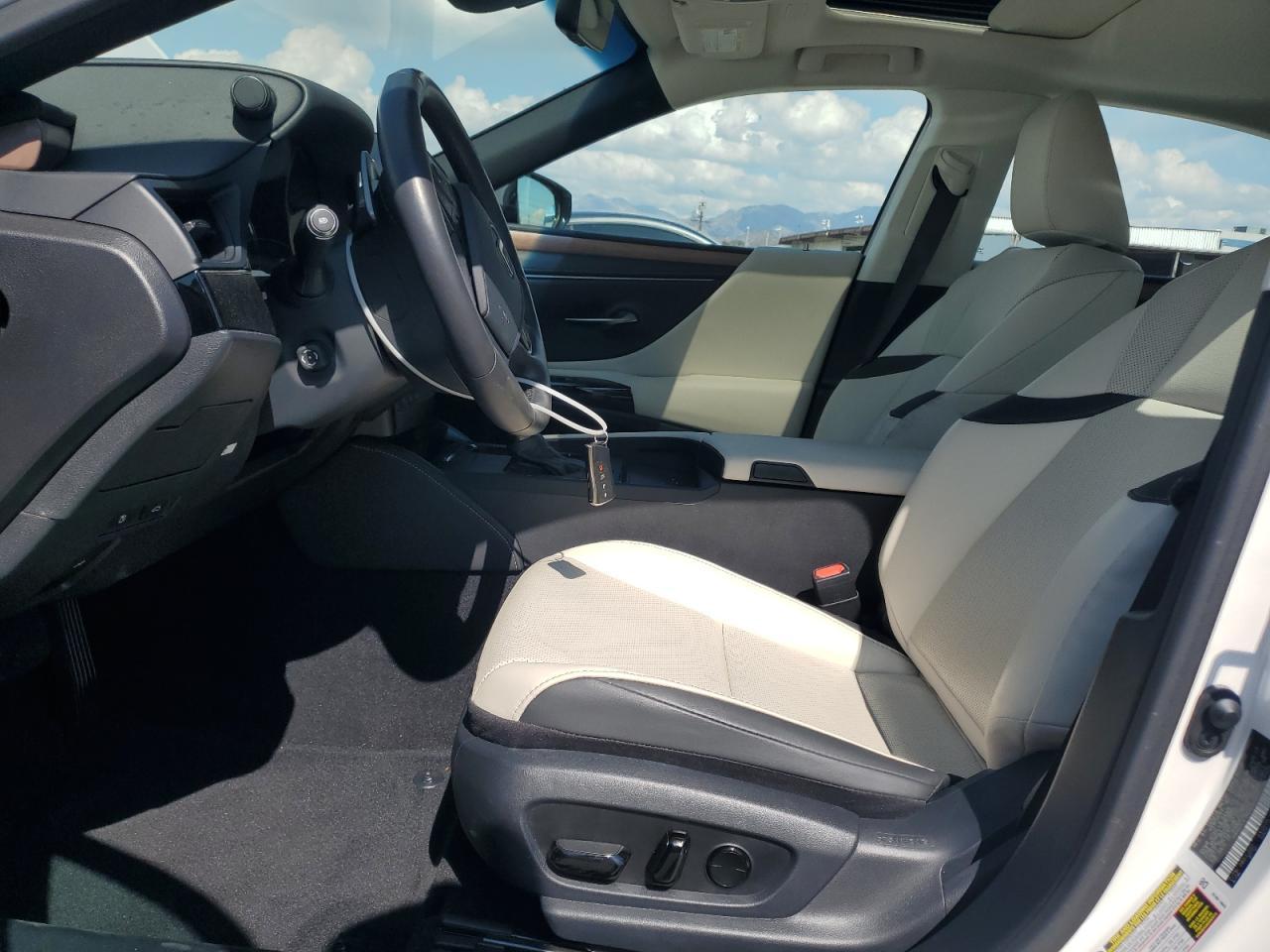 2025 Lexus Es 300H Base - Image 7