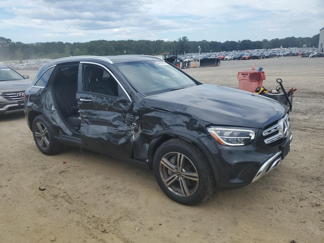 2021 Mercedes Benz Glc 300 4Matic - Фото 4