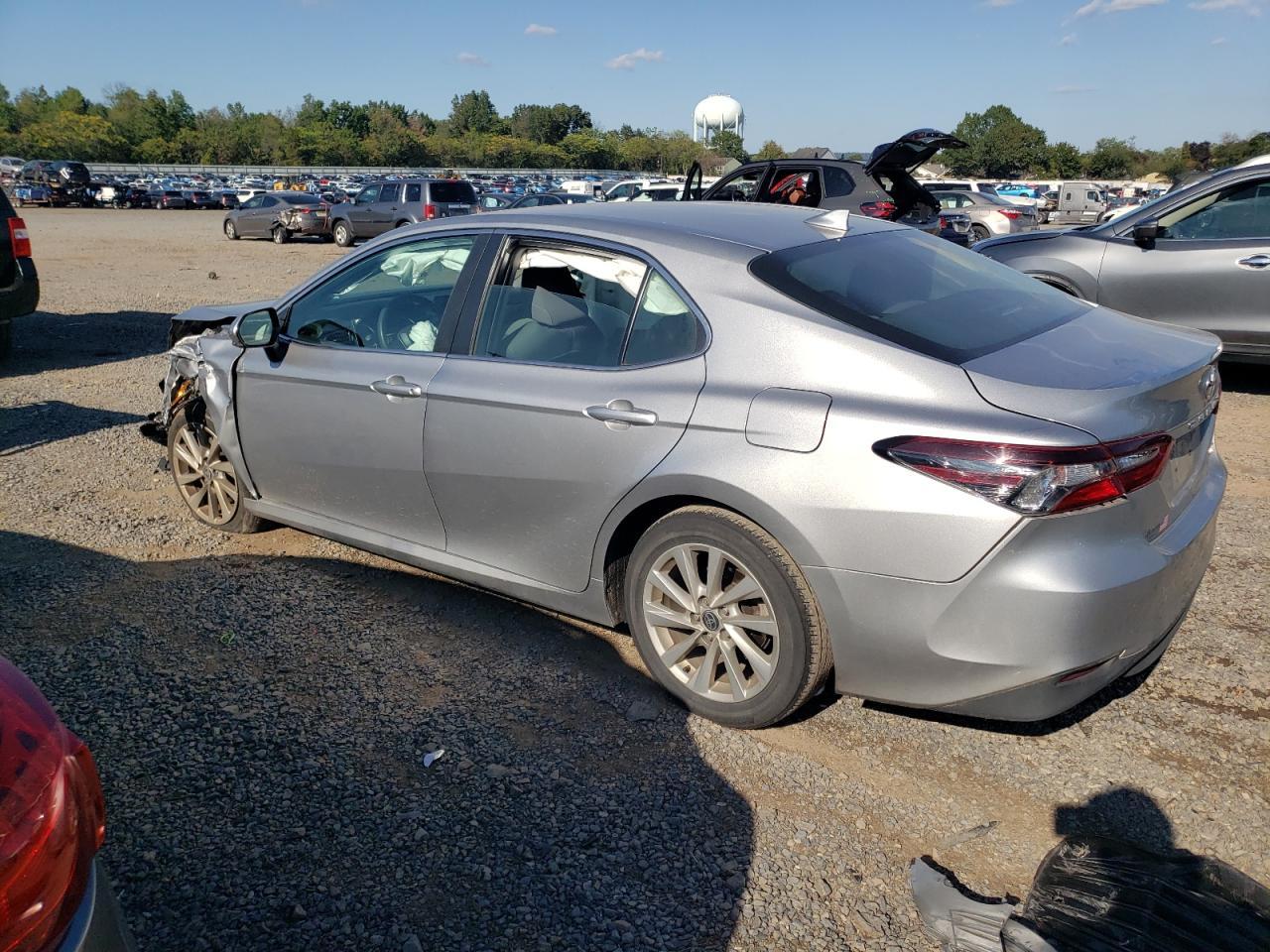 2021 Toyota Camry Le - Image 2