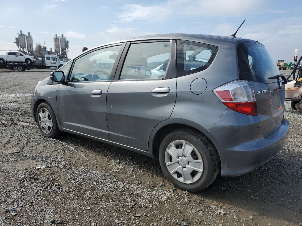 2013 Honda Fit - Фото 2