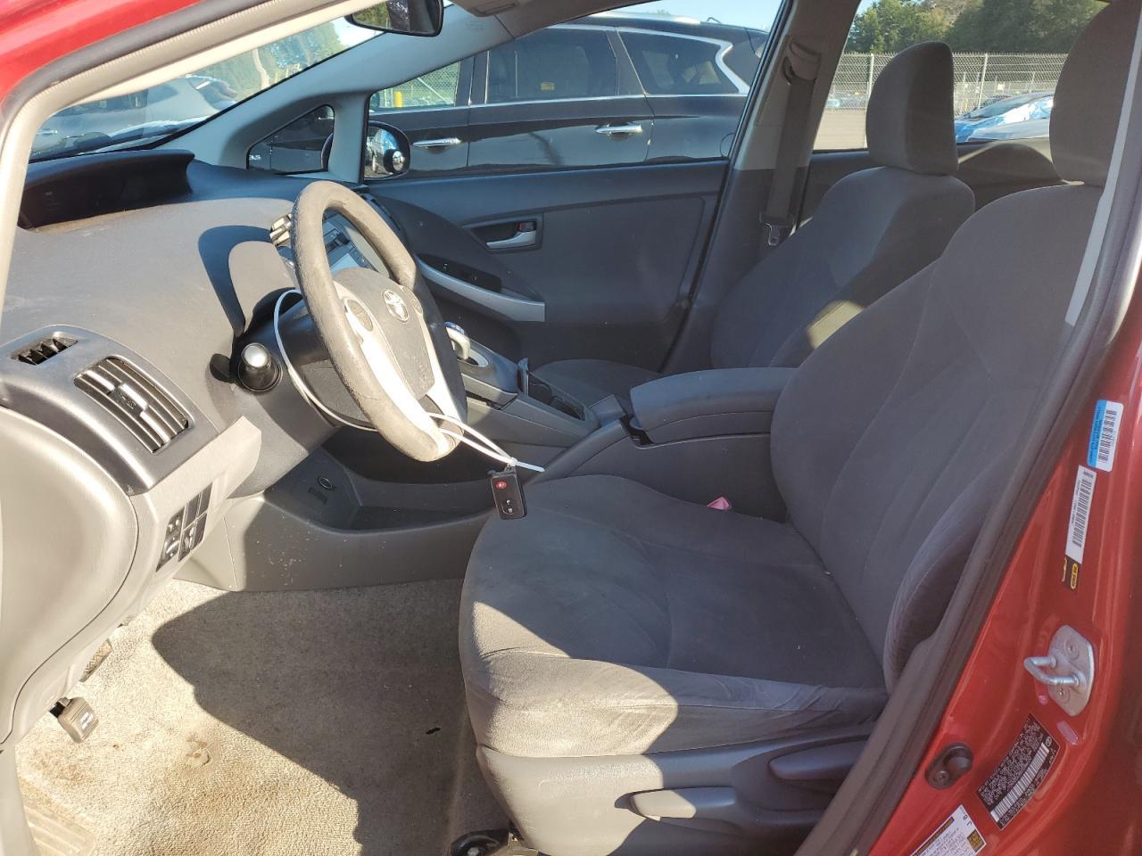 2011 Toyota Prius - Фото 7