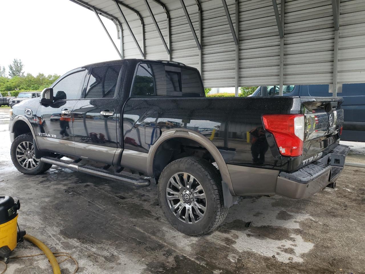 2016 Nissan Titan Xd Sl - Фото 2