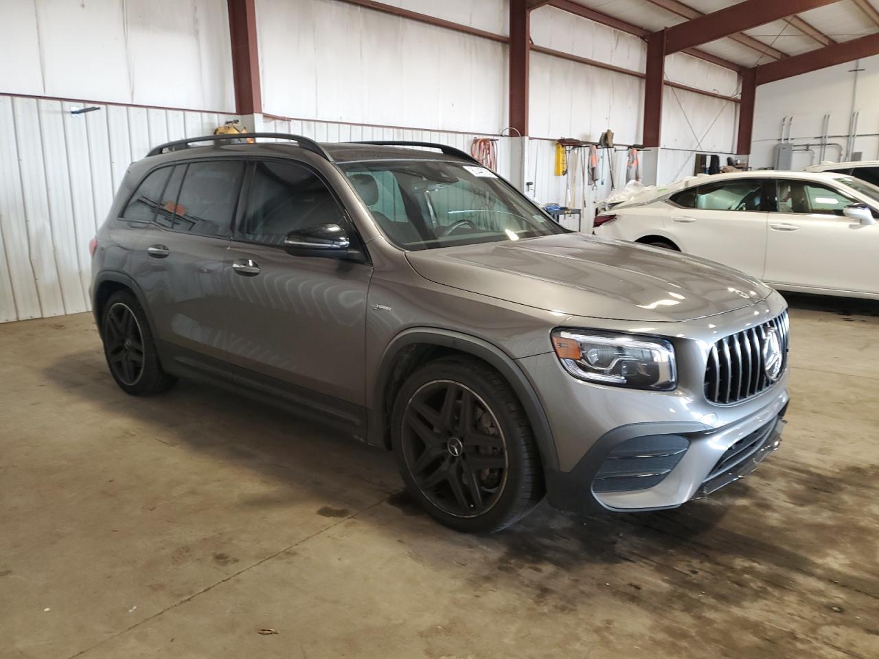 2022 Mercedes-Benz Glb Amg 35 4Matic - Фото 4