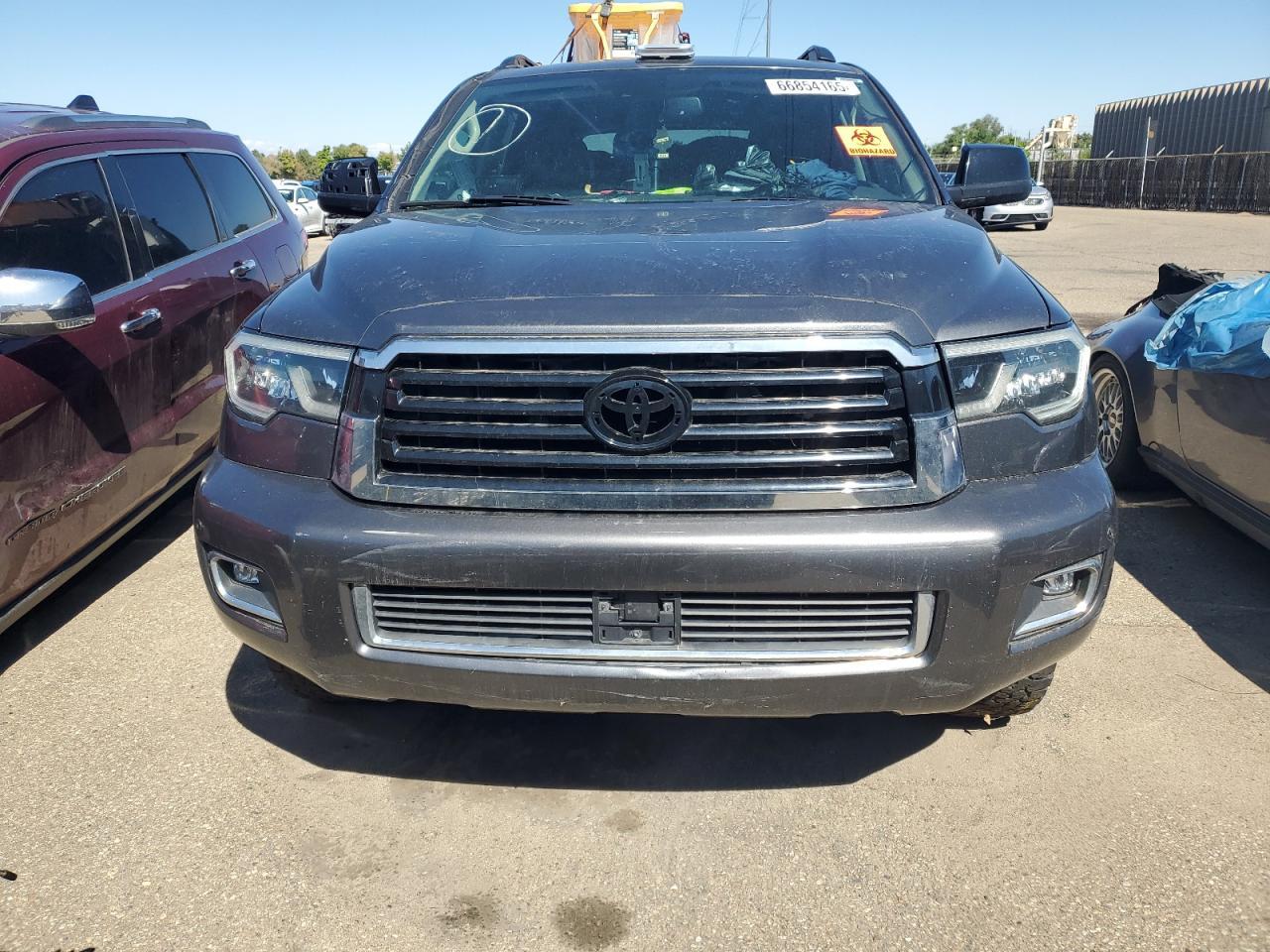2019 Toyota Sequoia Sr5 - Фото 5