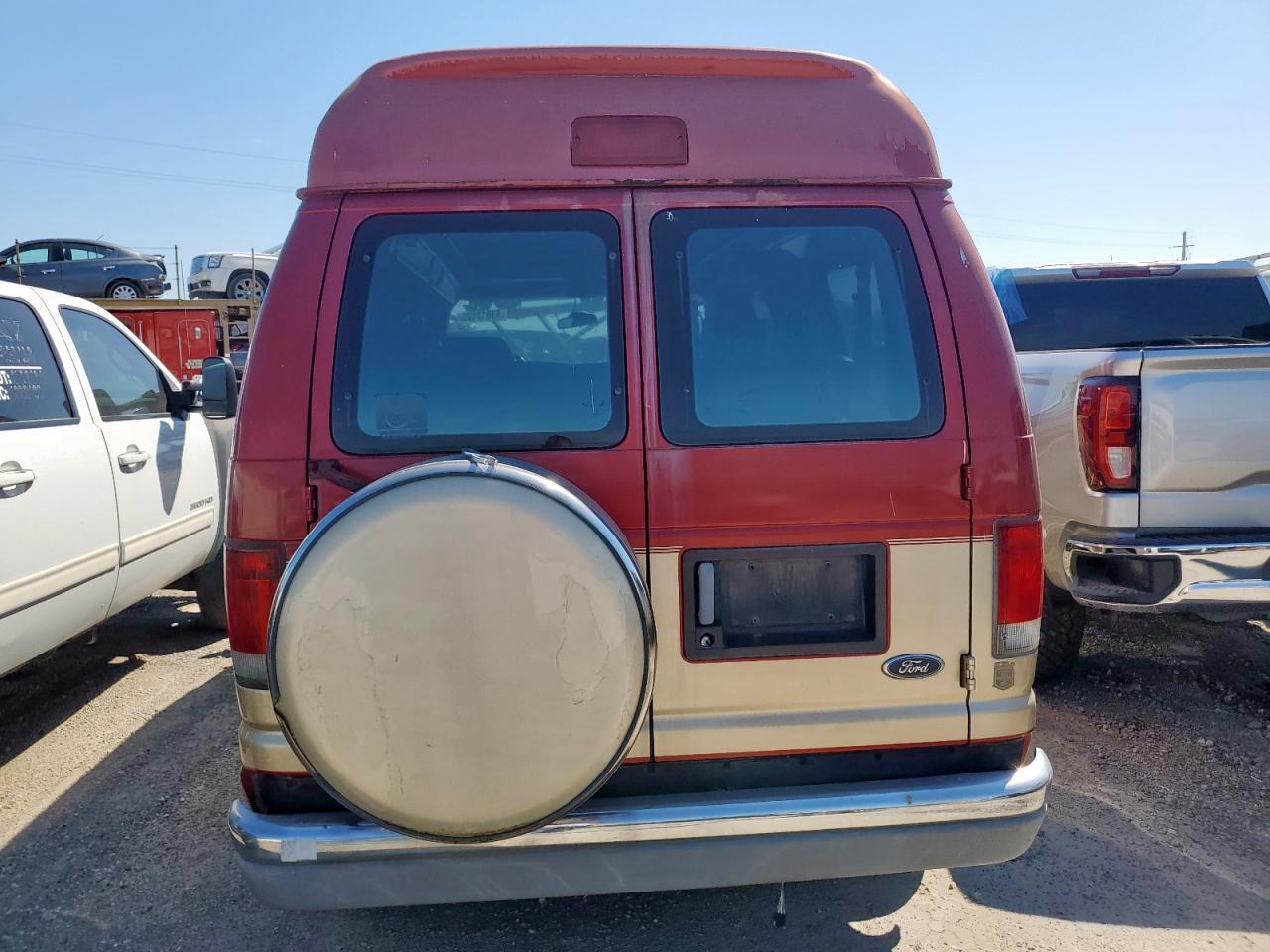 1999 Ford Econoline E250 Van - Image 6