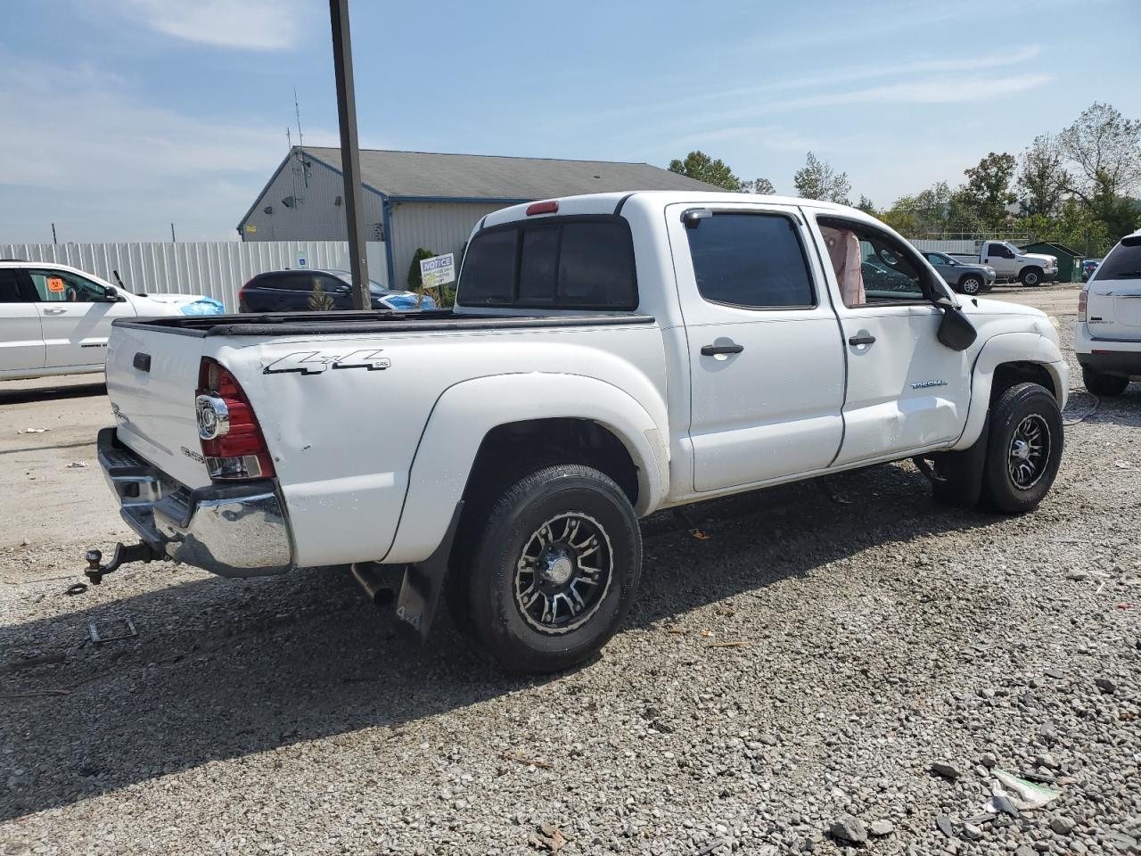 2013 Toyota Tacoma Double Cab - Фото 3