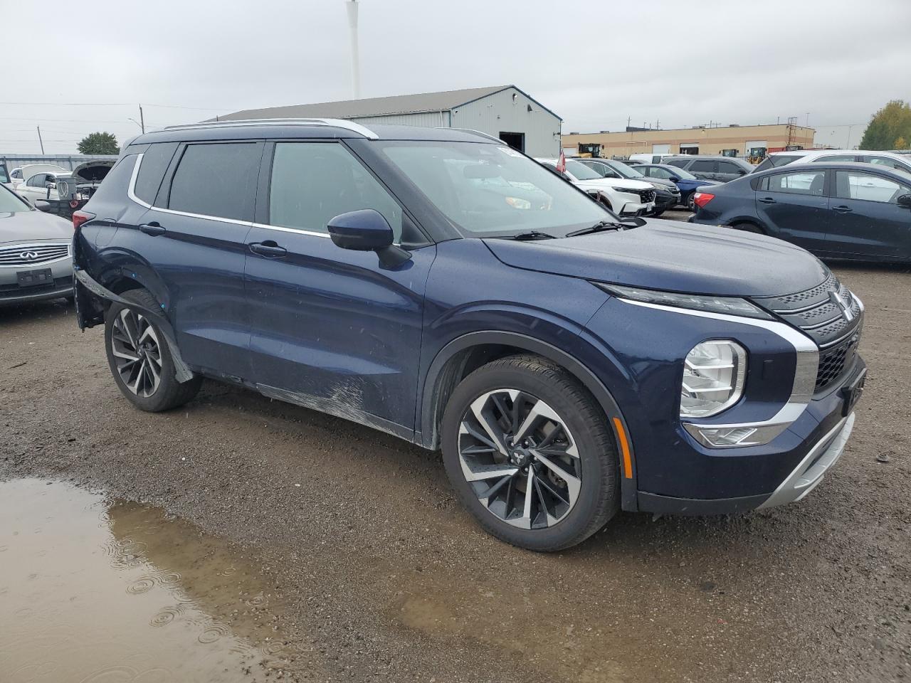 2022 Mitsubishi Outlander Se - Фото 4