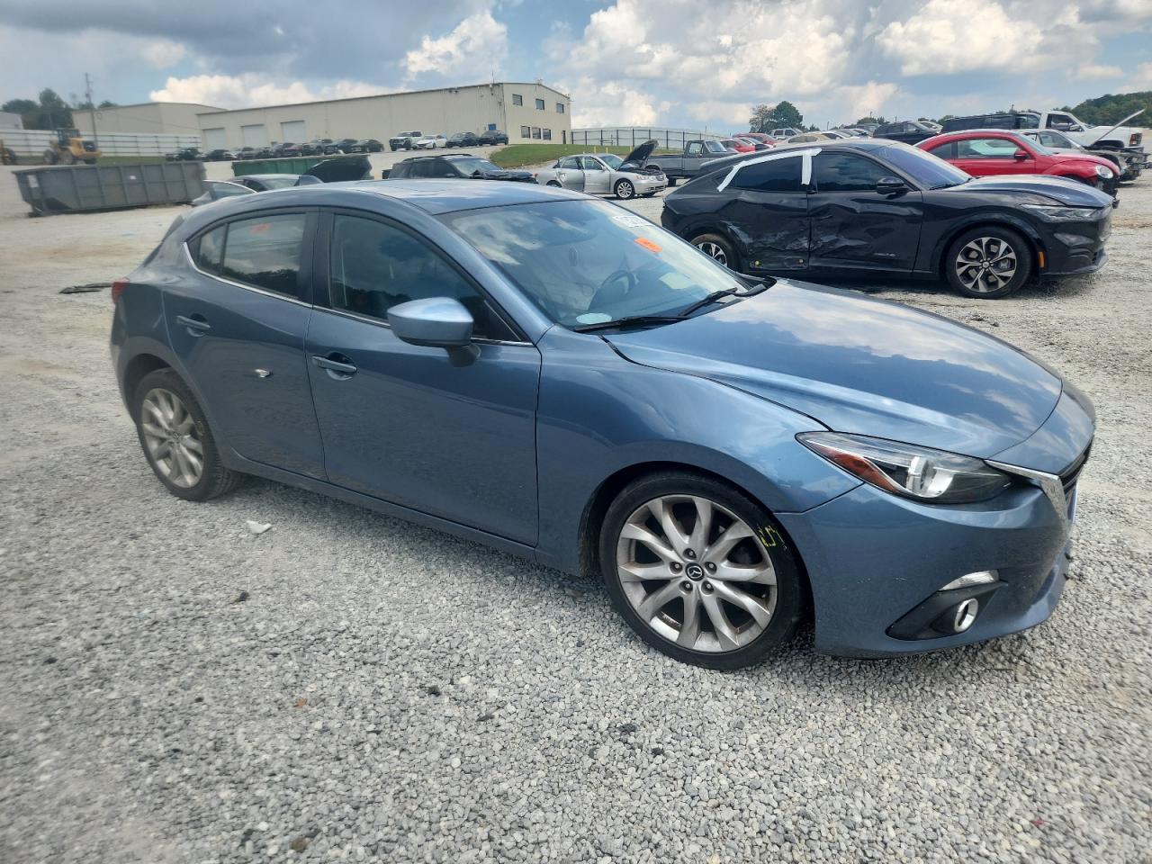 2015 Mazda 3 Grand Touring - Image 4