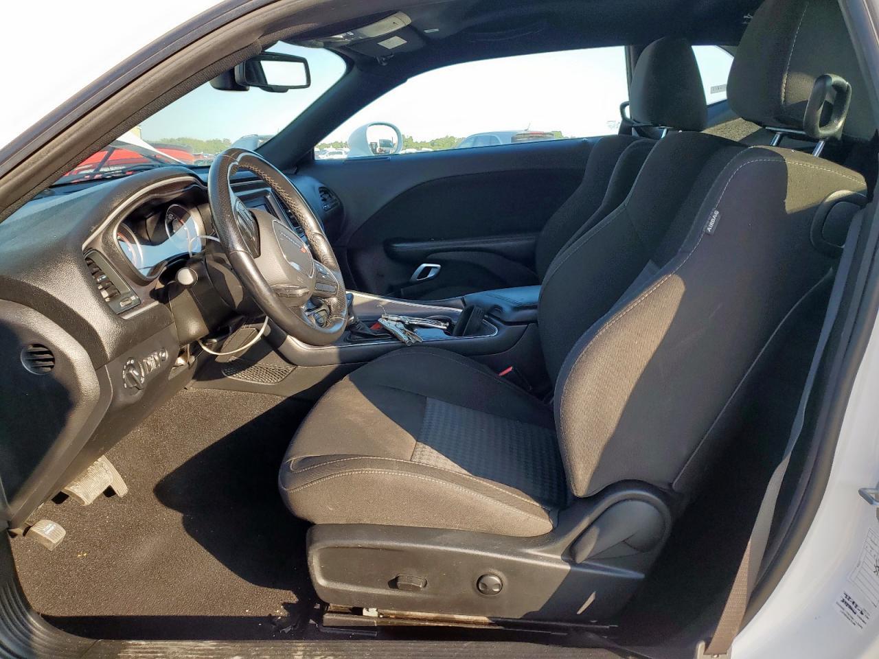 2022 Dodge Challenger R/T - Фото 7