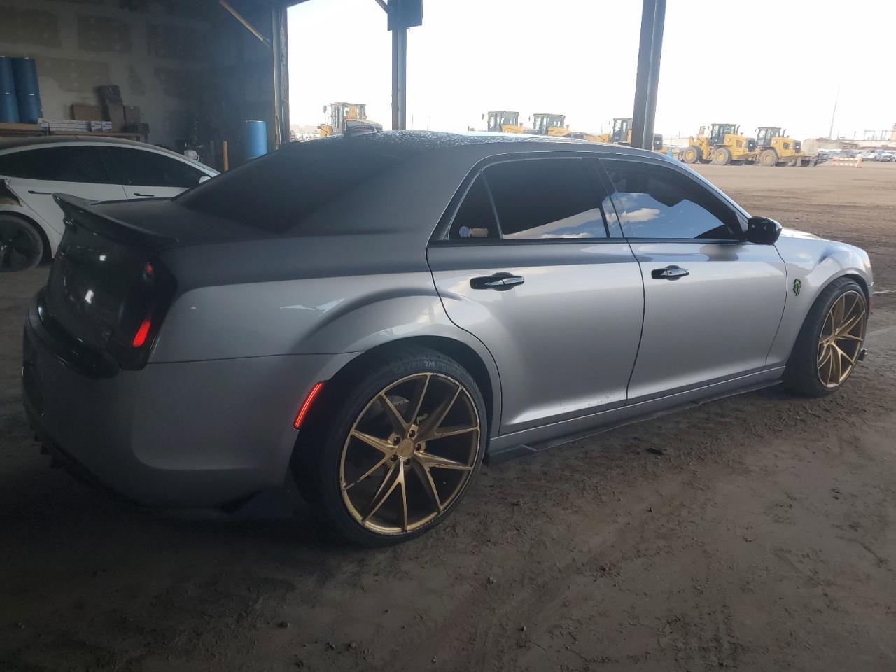 2016 Chrysler 300 Limited - Image 3